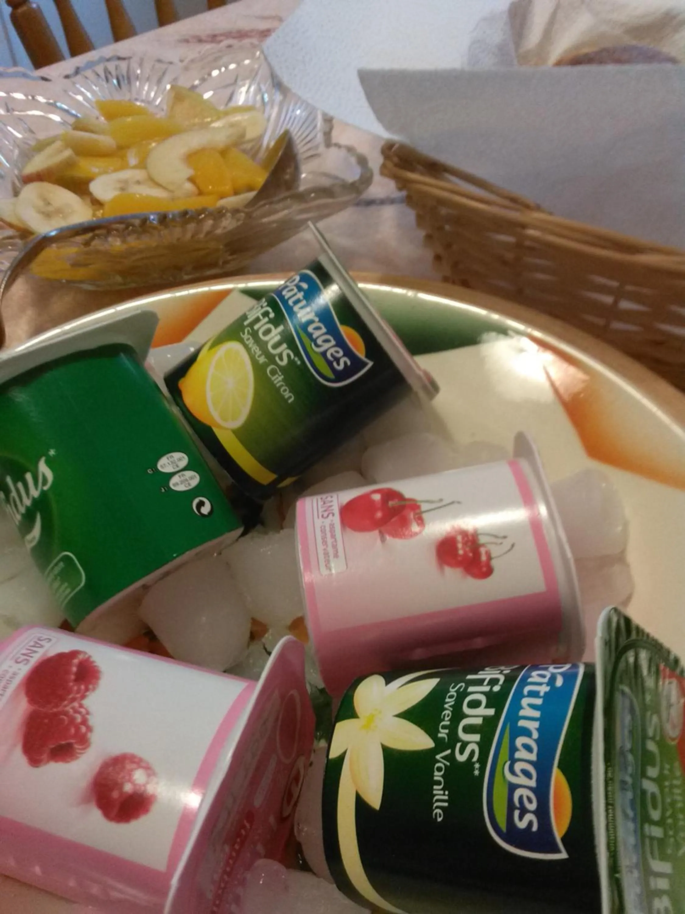 Food and drinks in Maison Lapeyriere