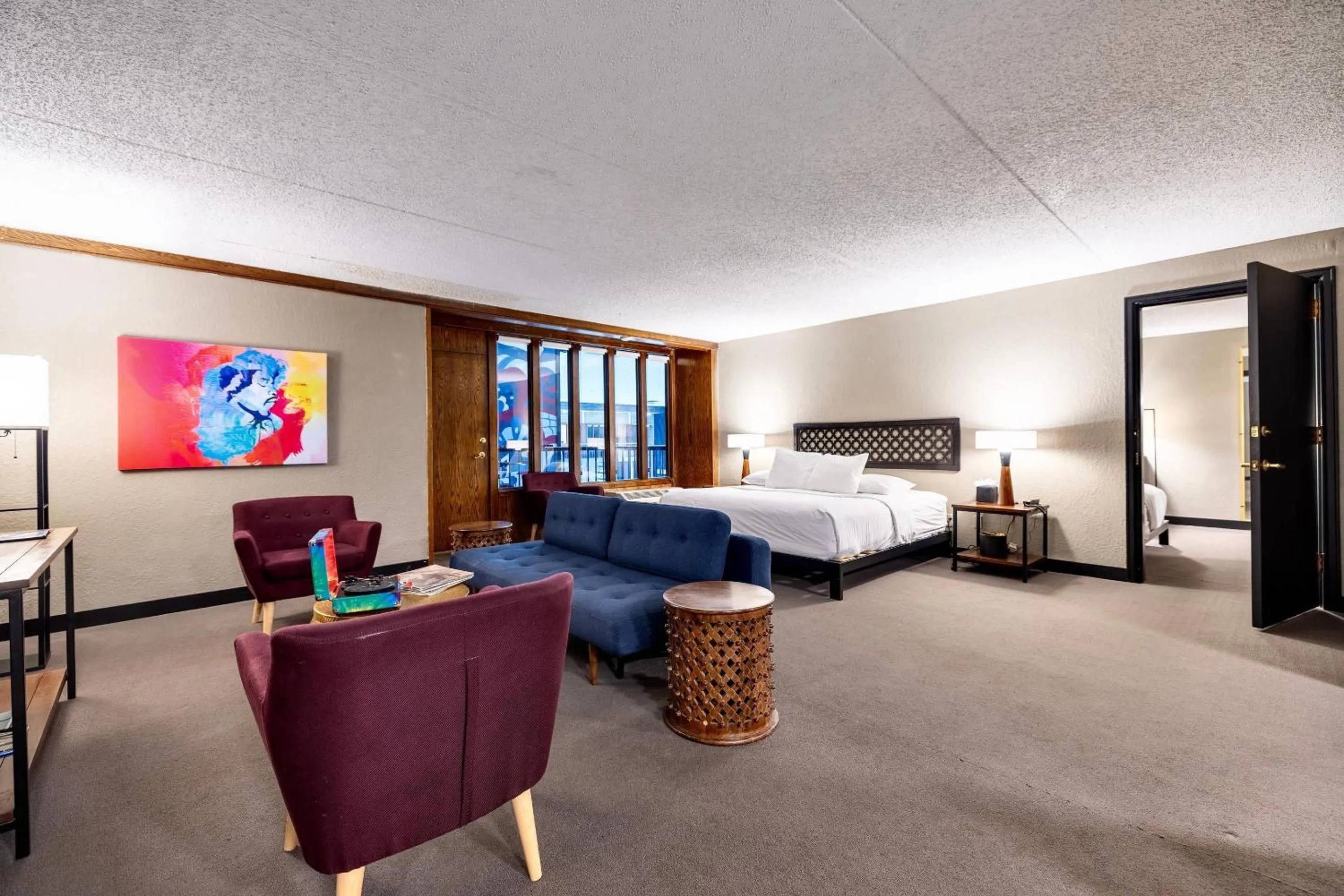 Bedroom, Bed in The Highlander Hotel, Ascend Hotel Collection