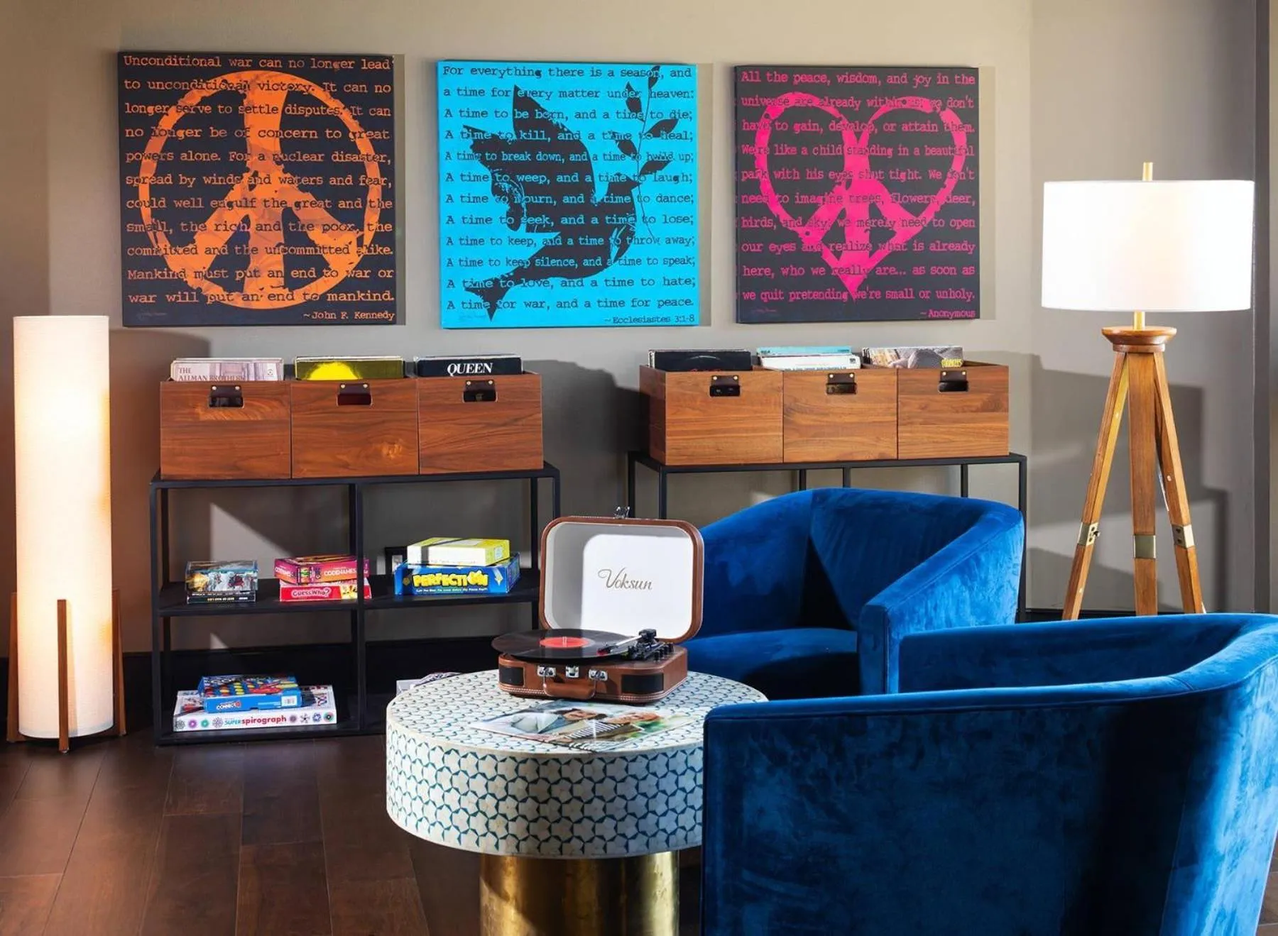 Bedroom in The Highlander Hotel, Ascend Hotel Collection