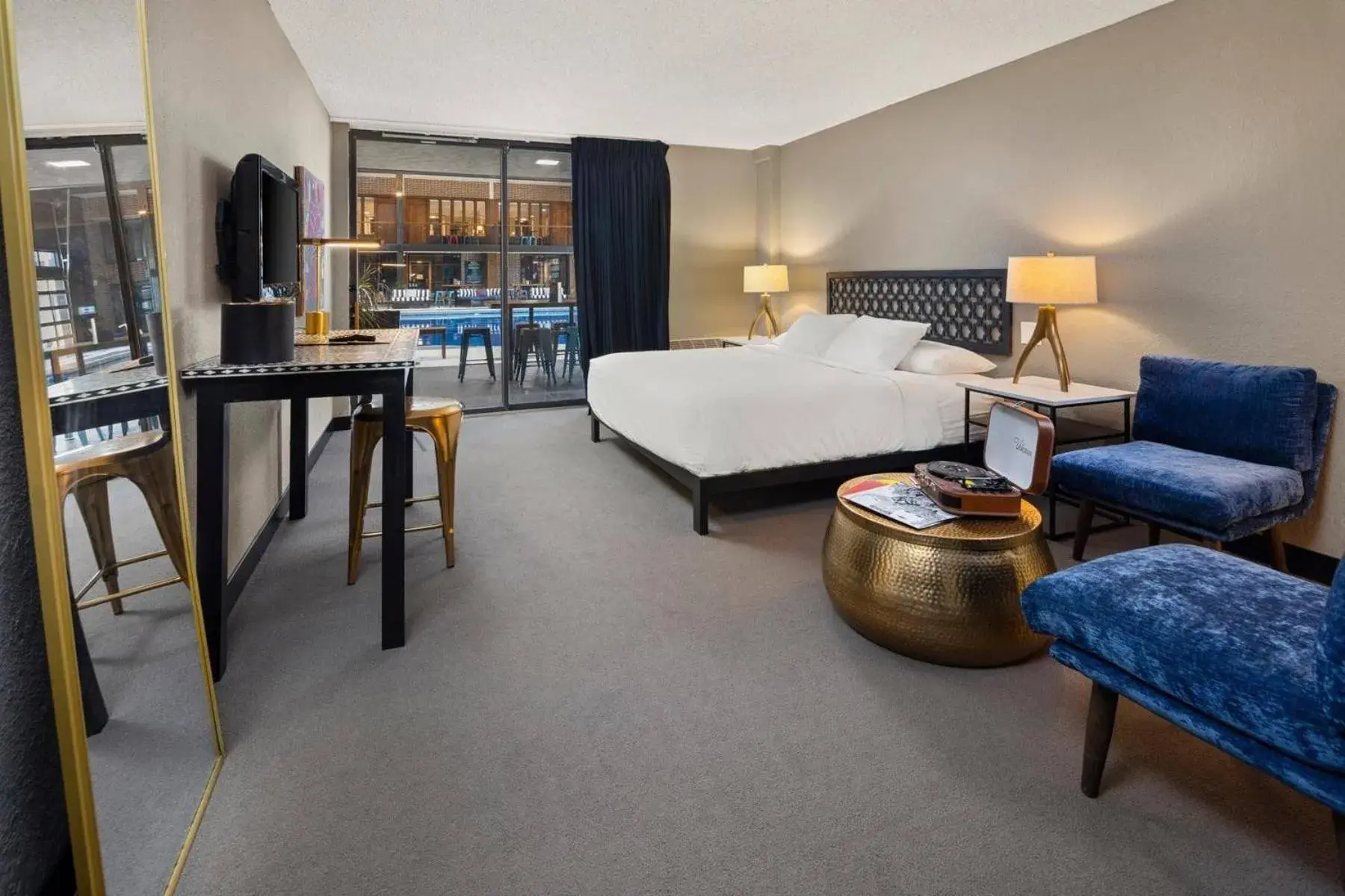 Bedroom, Bed in The Highlander Hotel, Ascend Hotel Collection Bedroom, Bed in The Highlander Hotel, Ascend Hotel Collection