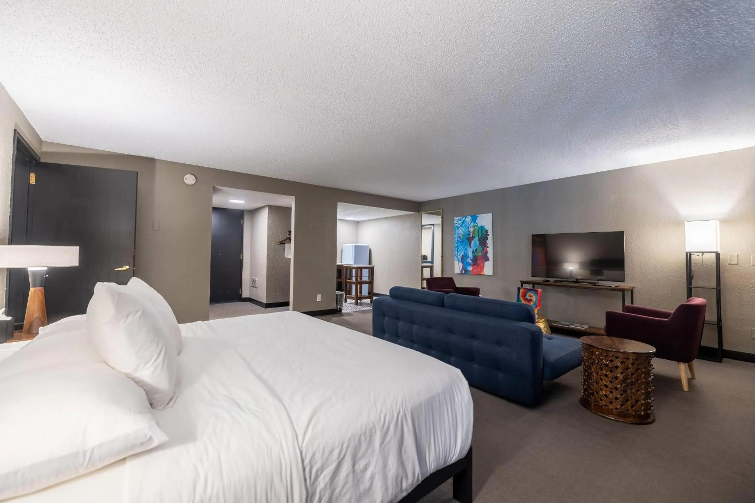 Bedroom, Bed in The Highlander Hotel, Ascend Hotel Collection