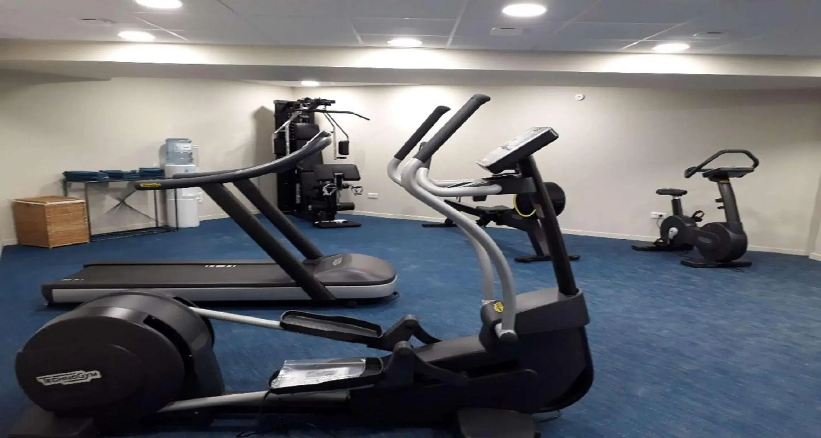 Spa and wellness centre/facilities in Best Western Plus Hôtel Escapade Senlis Spa and wellness centre/facilities in Best Western Plus Hôtel Escapade Senlis