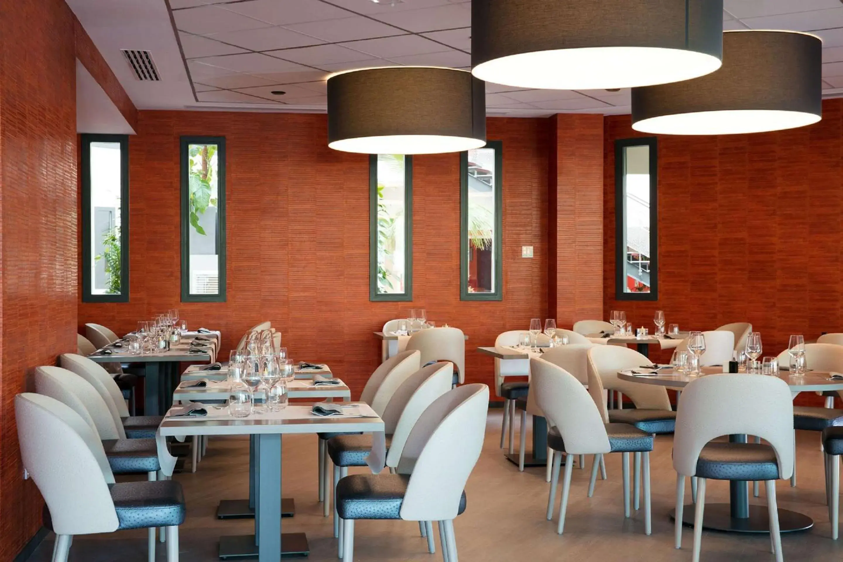 Restaurant/places to eat in Best Western Plus Hôtel Escapade Senlis Restaurant/places to eat in Best Western Plus Hôtel Escapade Senlis