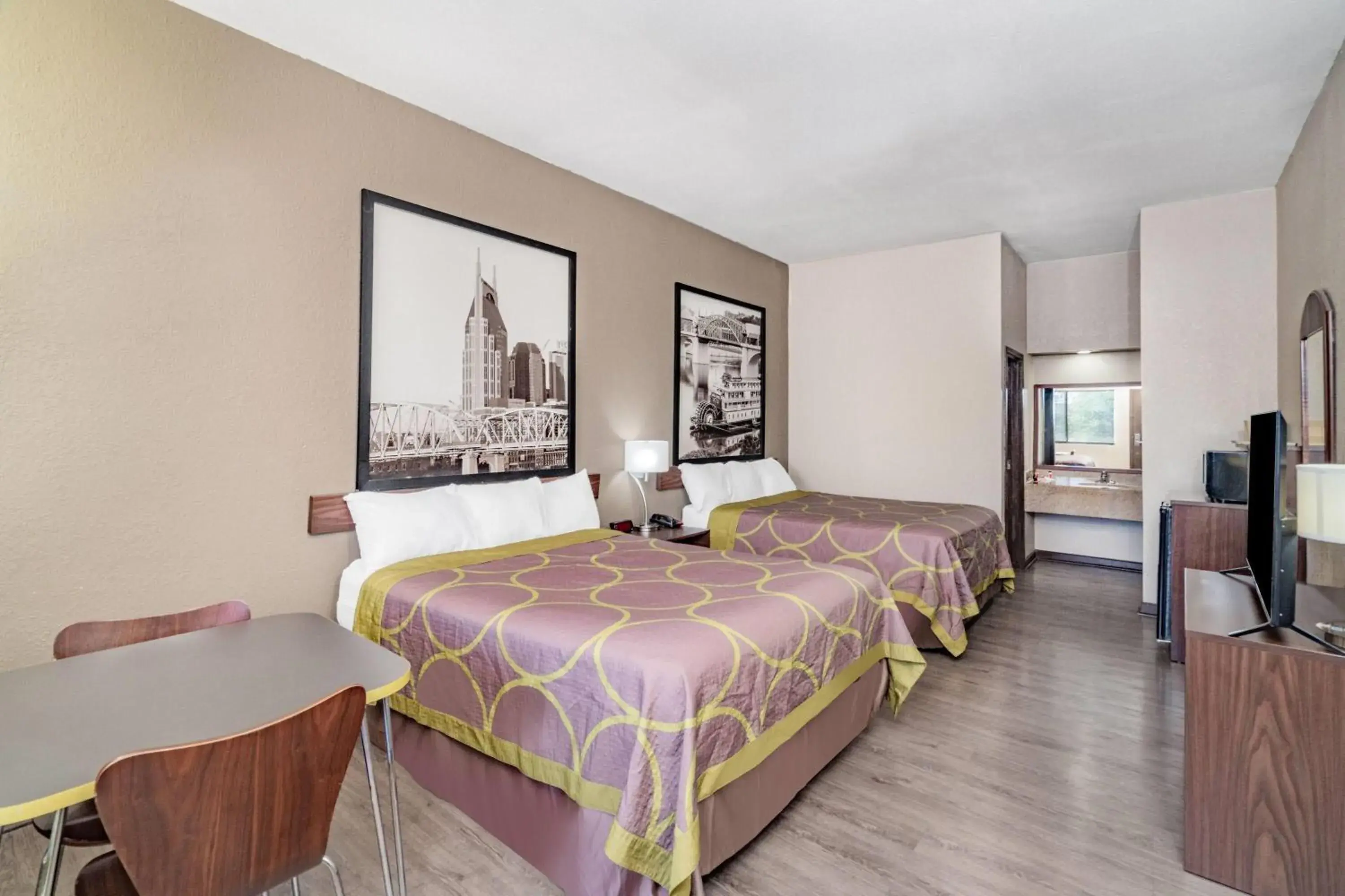 Photo of the whole room, Bed in Super 8 by Wyndham Columbia Photo of the whole room, Bed in Super 8 by Wyndham Columbia