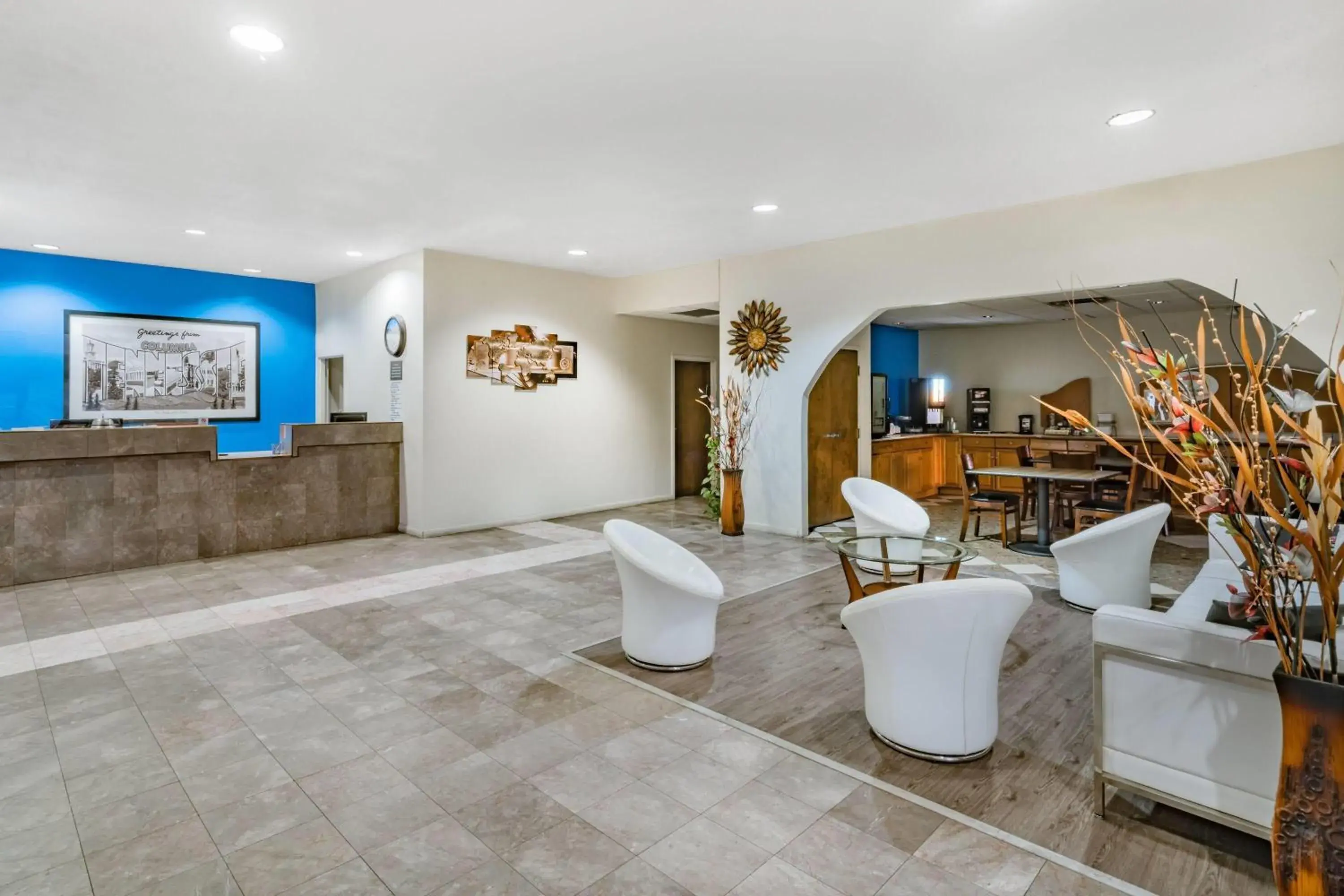 Lobby or reception in Super 8 by Wyndham Columbia Lobby or reception in Super 8 by Wyndham Columbia