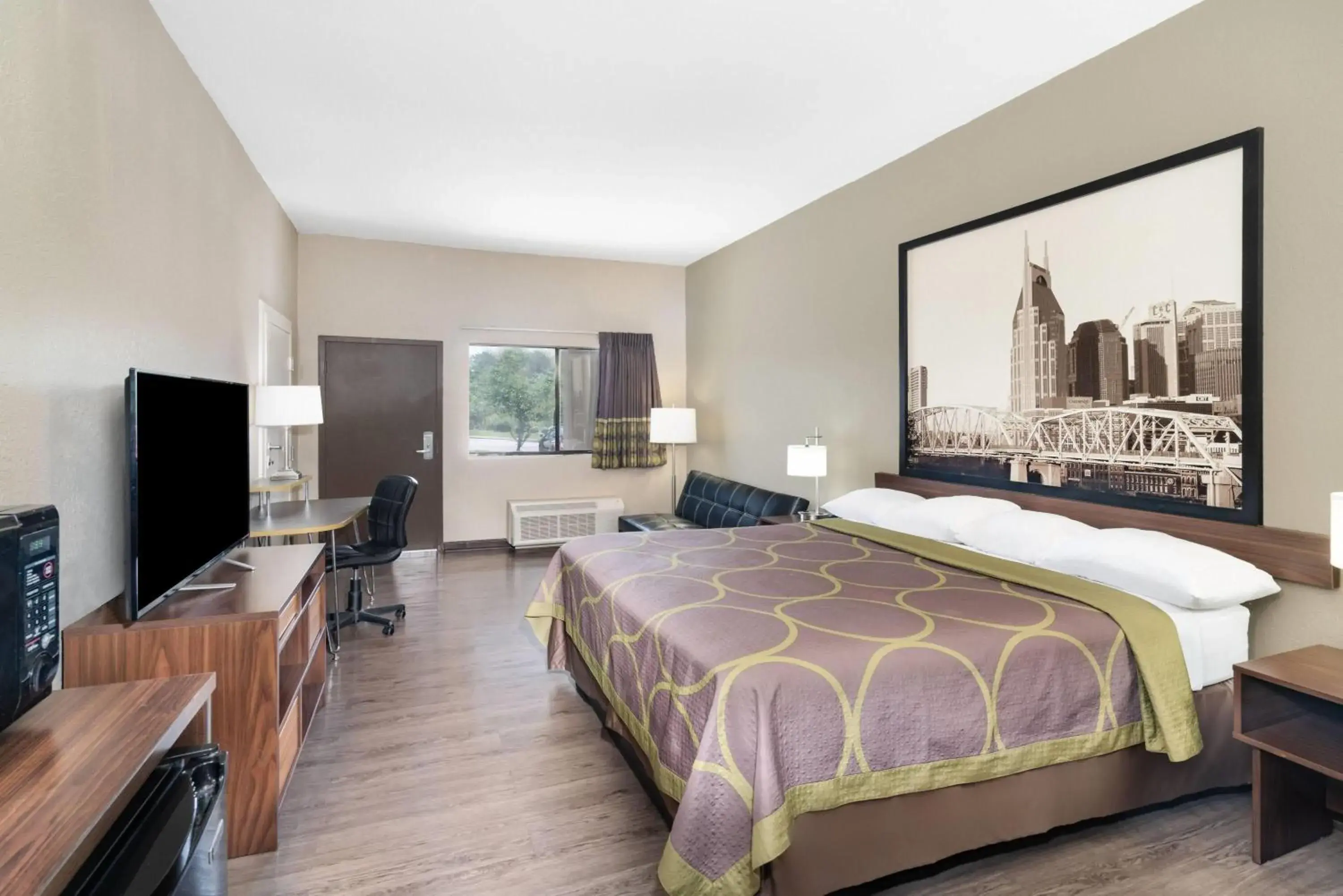 Photo of the whole room, Bed in Super 8 by Wyndham Columbia Photo of the whole room, Bed in Super 8 by Wyndham Columbia