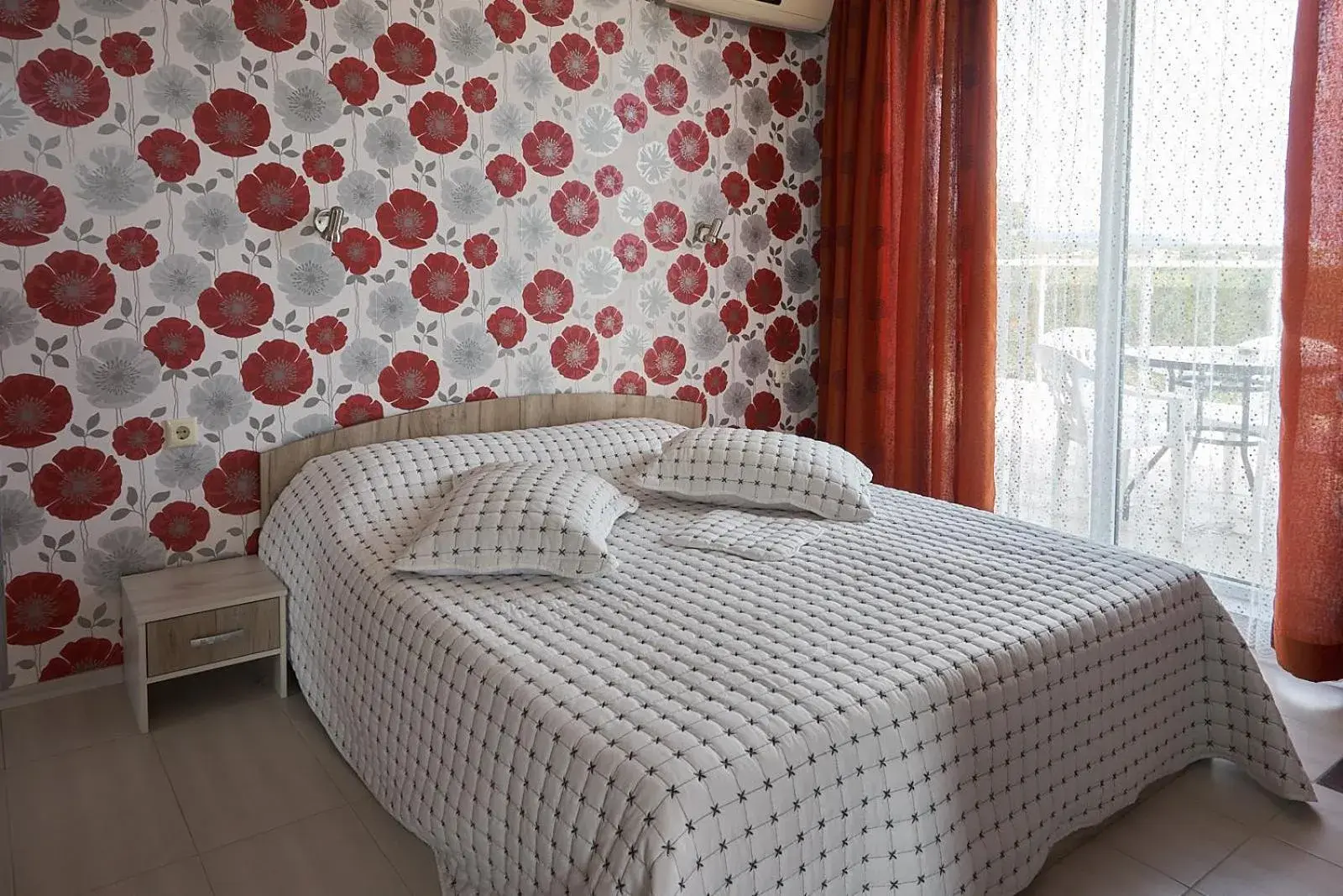 King Studio with Sofa Bed - single occupancy in Hotel Sea Star Приморско King Studio with Sofa Bed - single occupancy in Hotel Sea Star Приморско