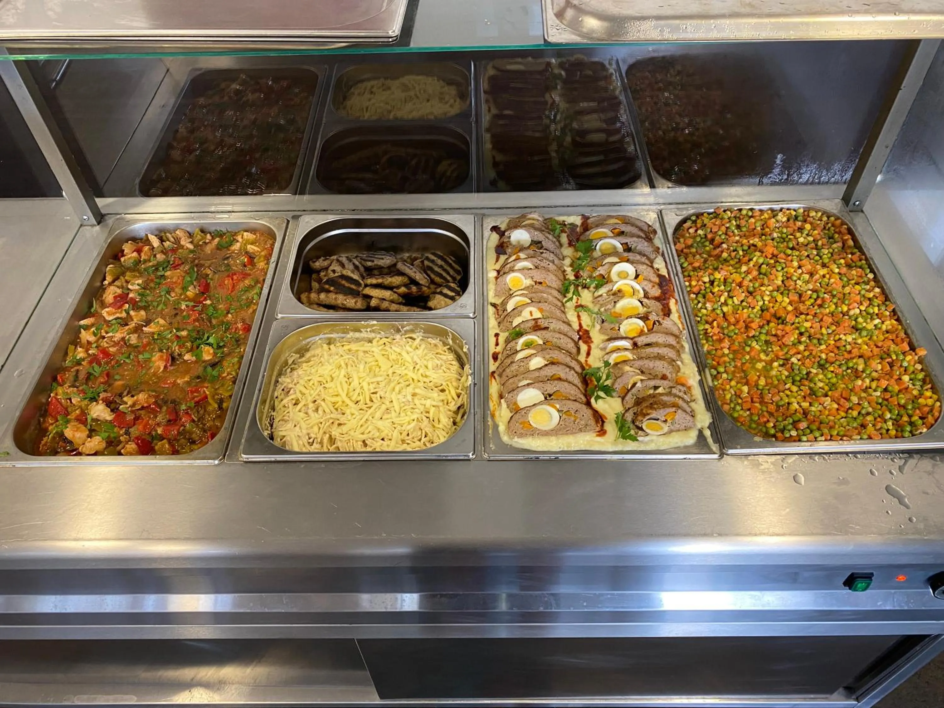 Restaurant/places to eat in Hotel Sea Star Приморско