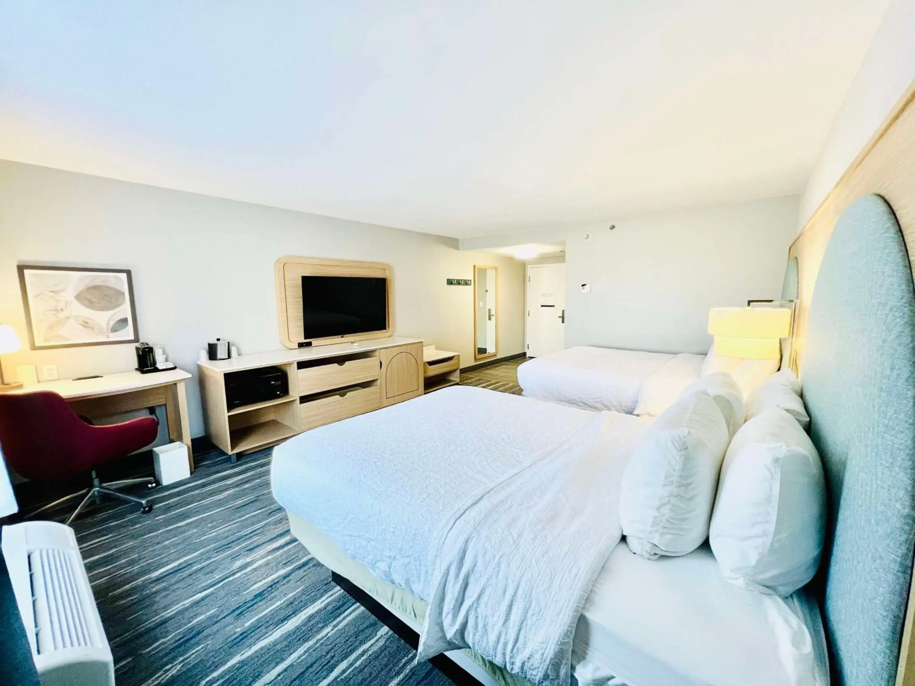 Bed in Hampton Inn Stony Creek Bed in Hampton Inn Stony Creek