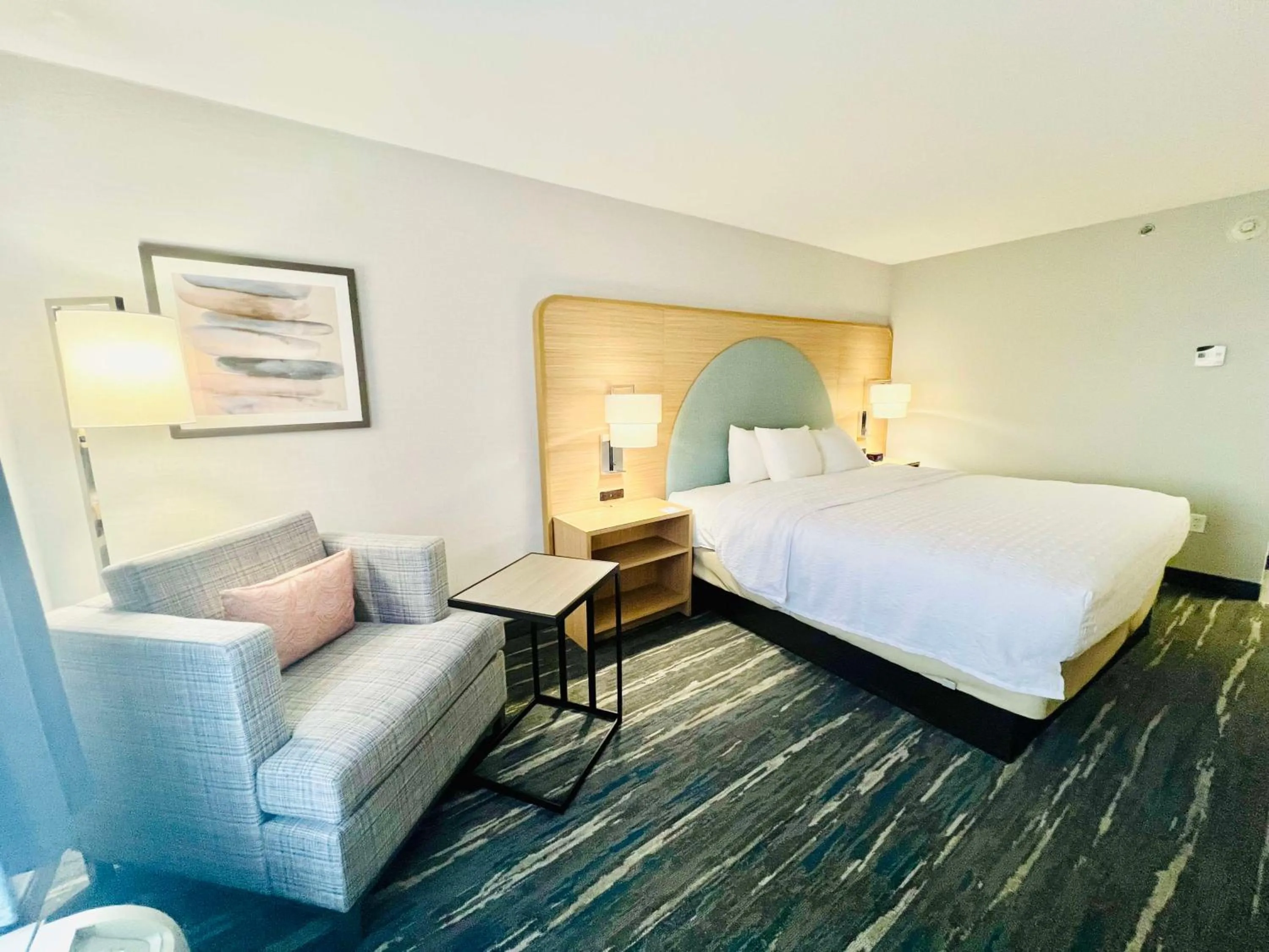 Bed in Hampton Inn Stony Creek