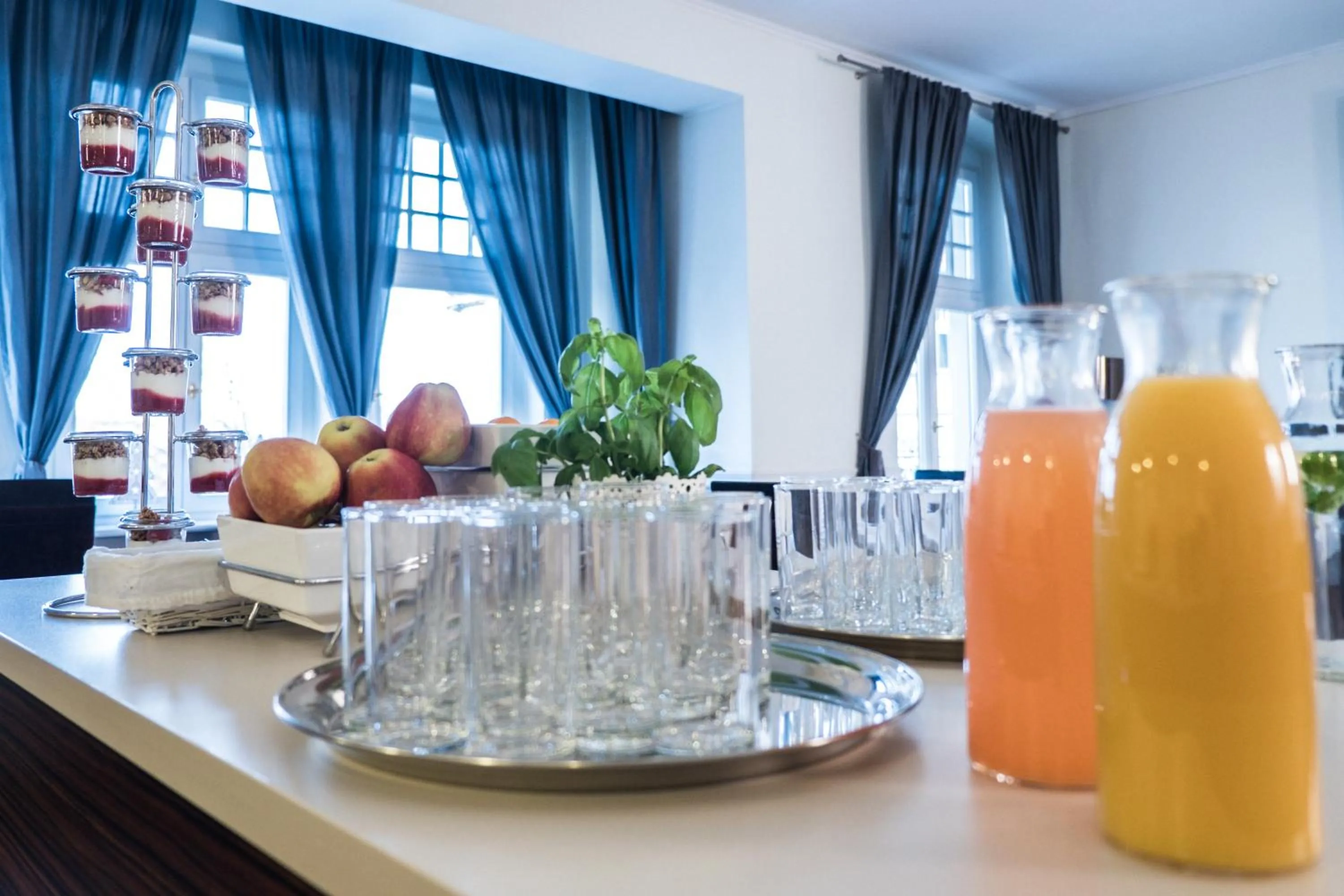 Breakfast in City Boutique Hotel