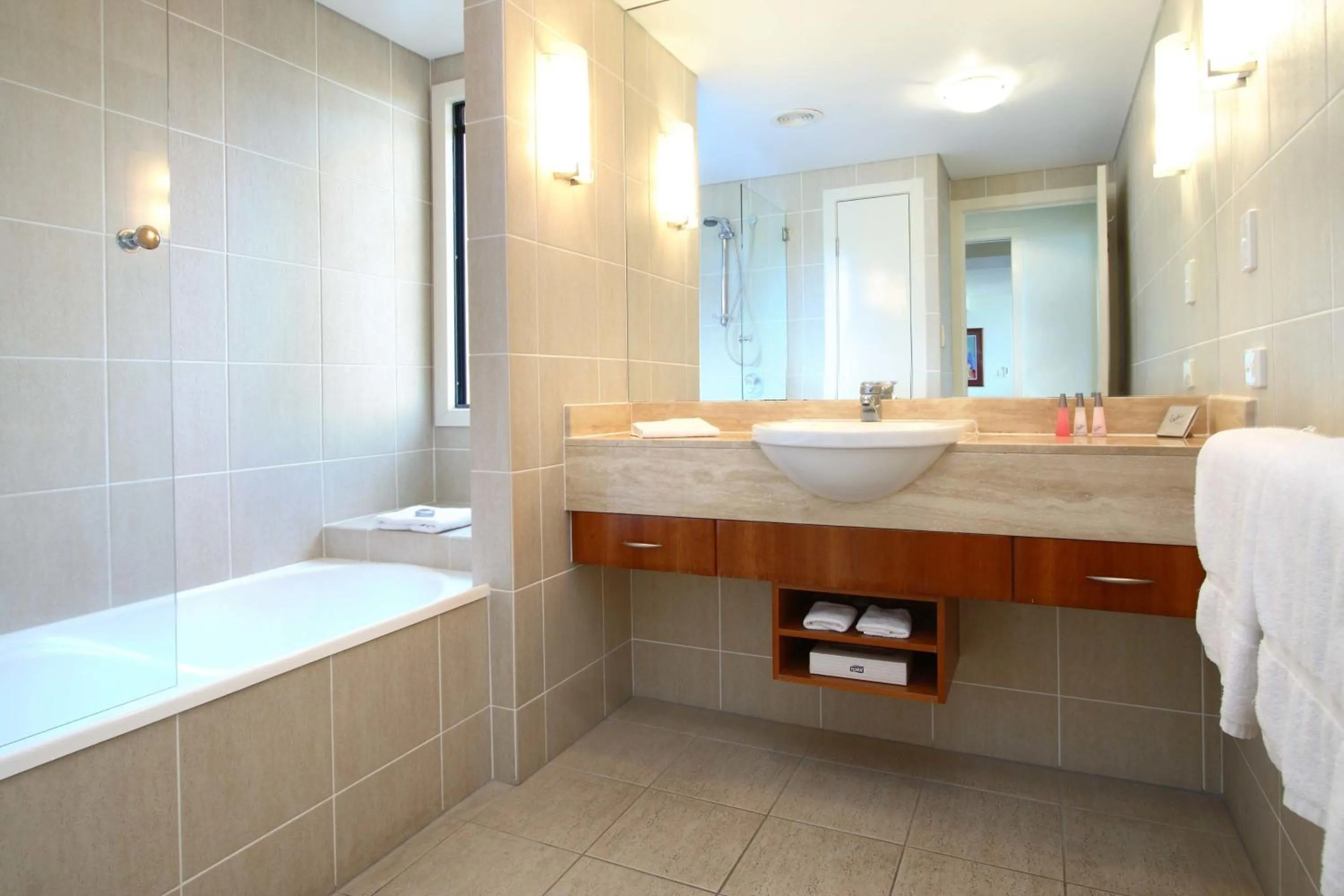 Bathroom in Pinnacles