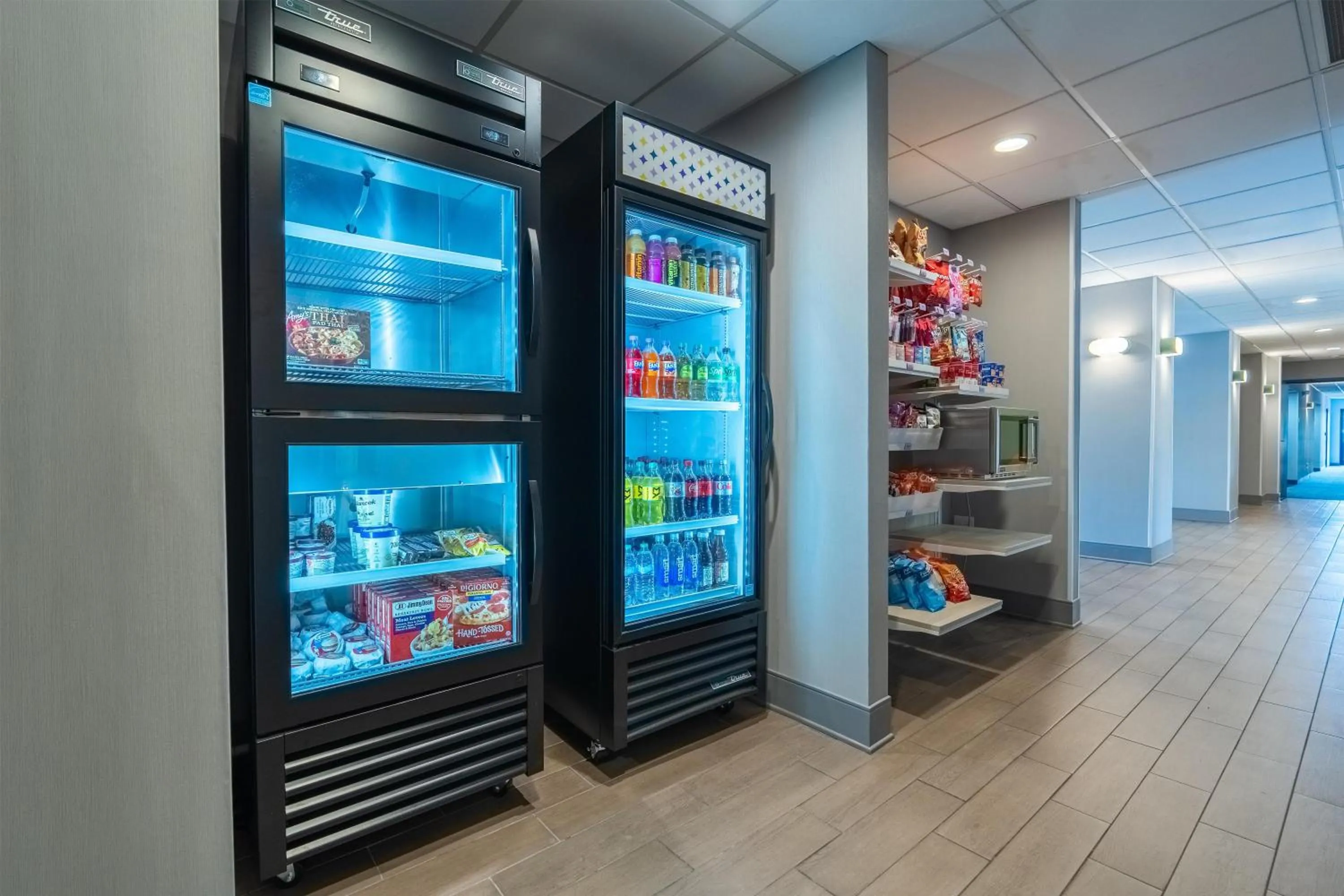Restaurant/places to eat in Spark by Hilton Atlanta Kennesaw Town Center