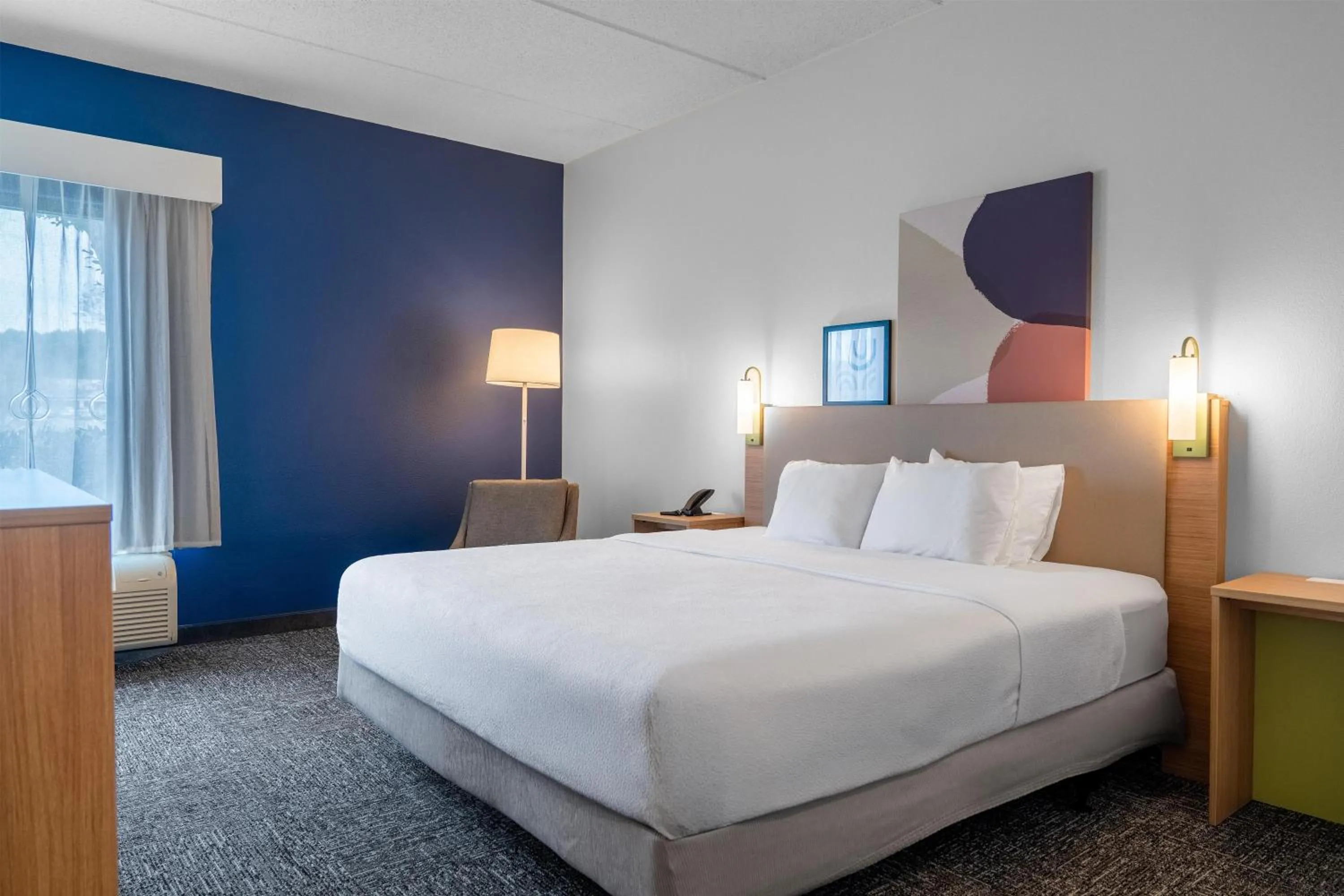 Bed in Spark by Hilton Atlanta Kennesaw Town Center