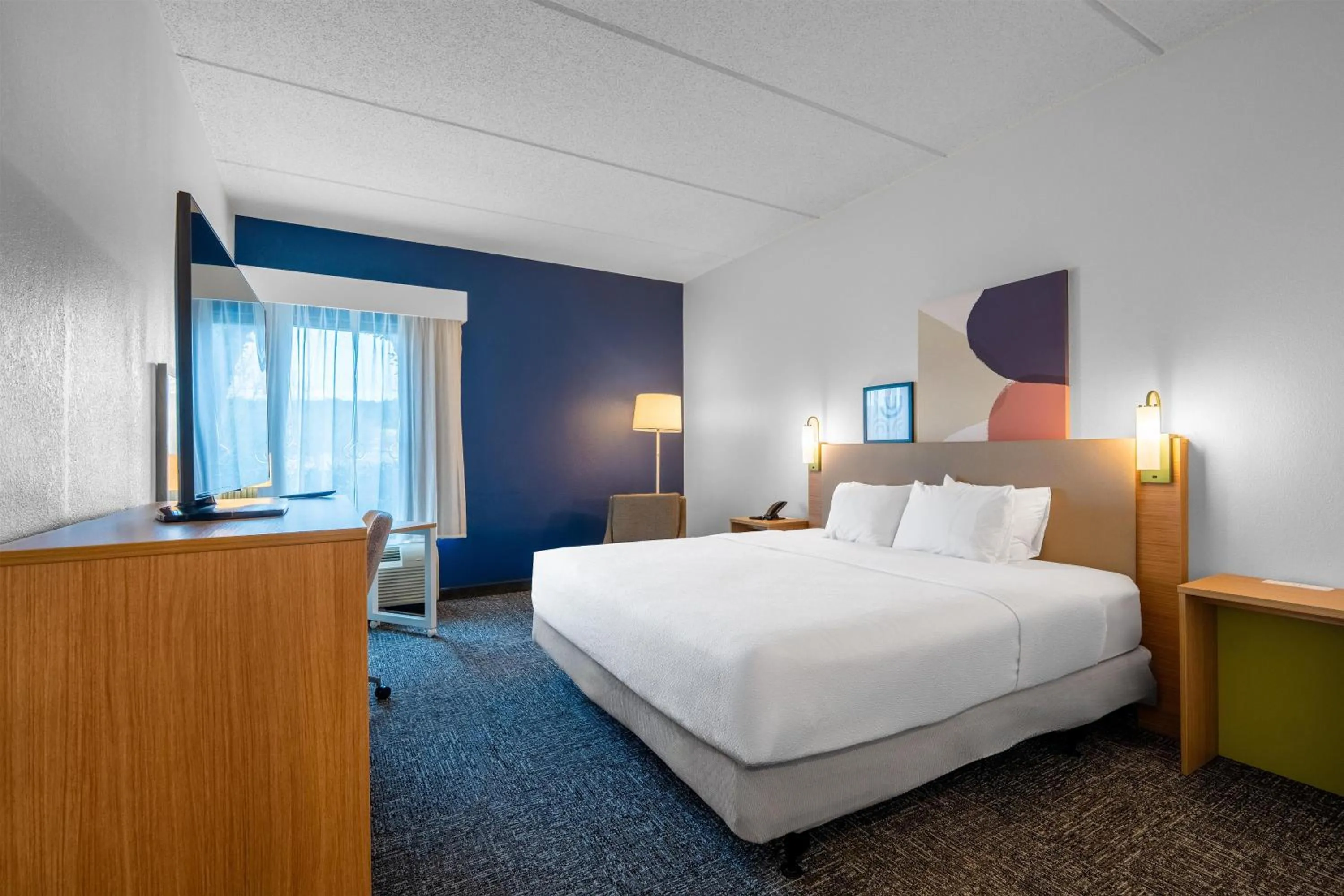 Bed in Spark by Hilton Atlanta Kennesaw Town Center