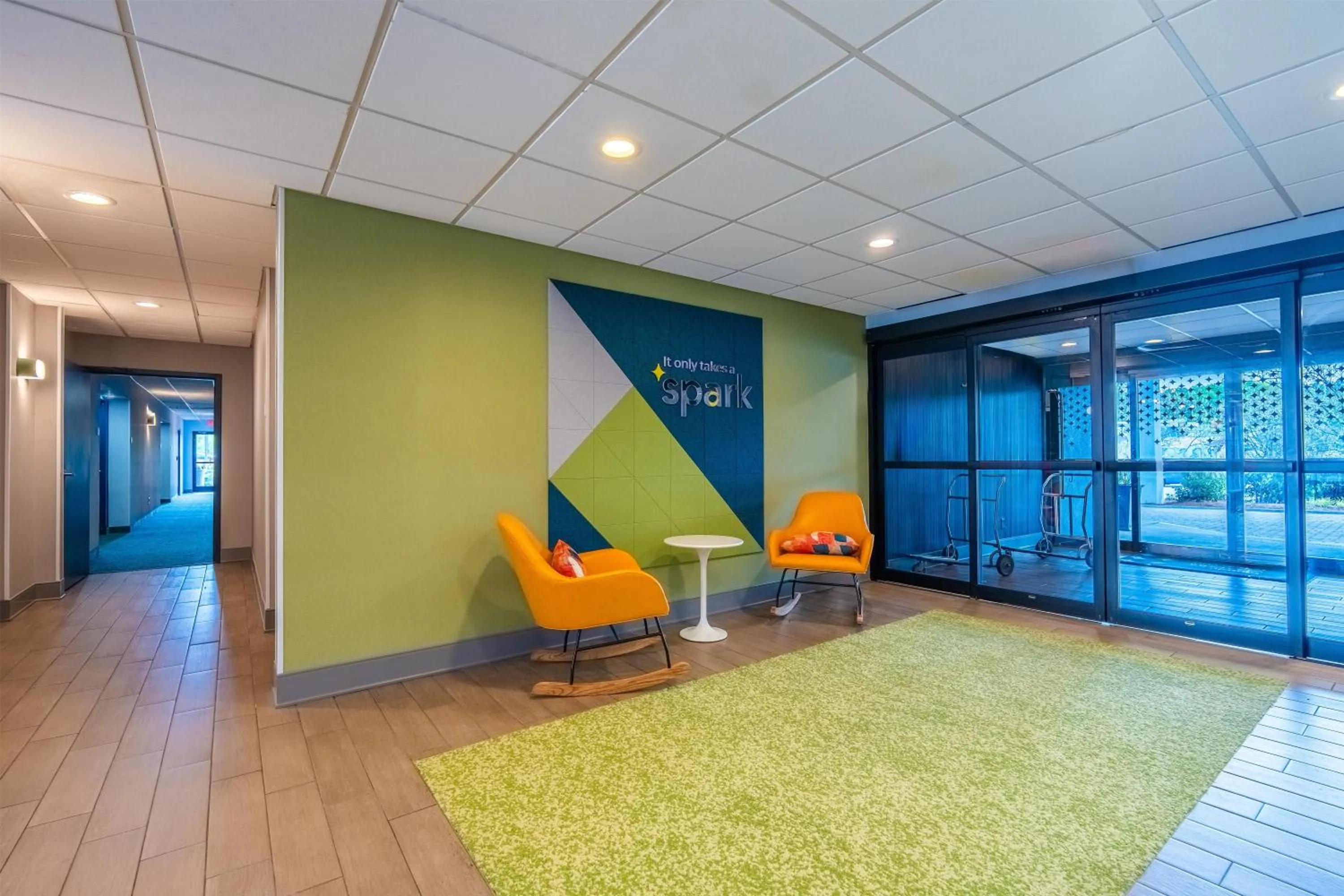 Lobby or reception in Spark by Hilton Atlanta Kennesaw Town Center