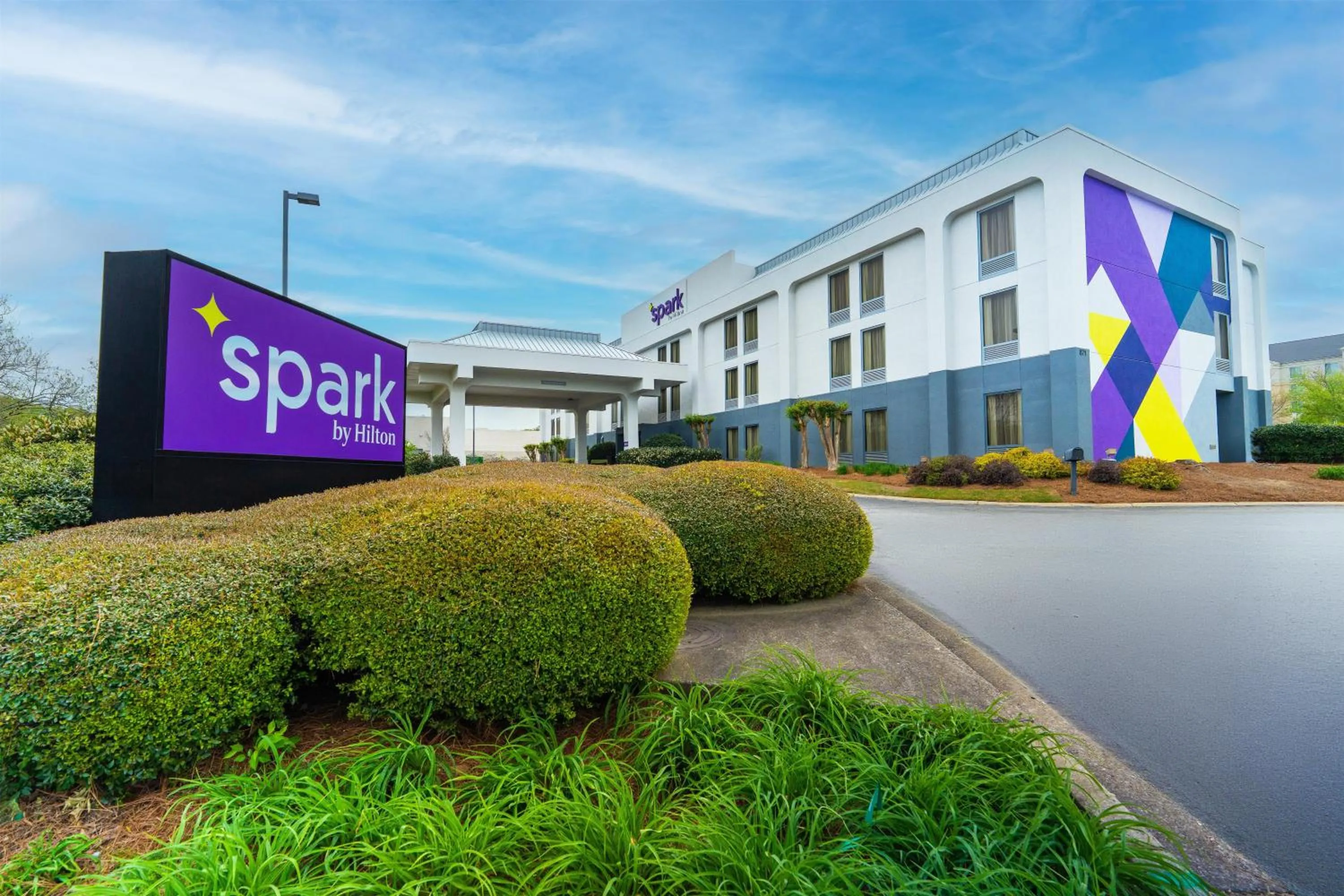 Property building in Spark by Hilton Atlanta Kennesaw Town Center