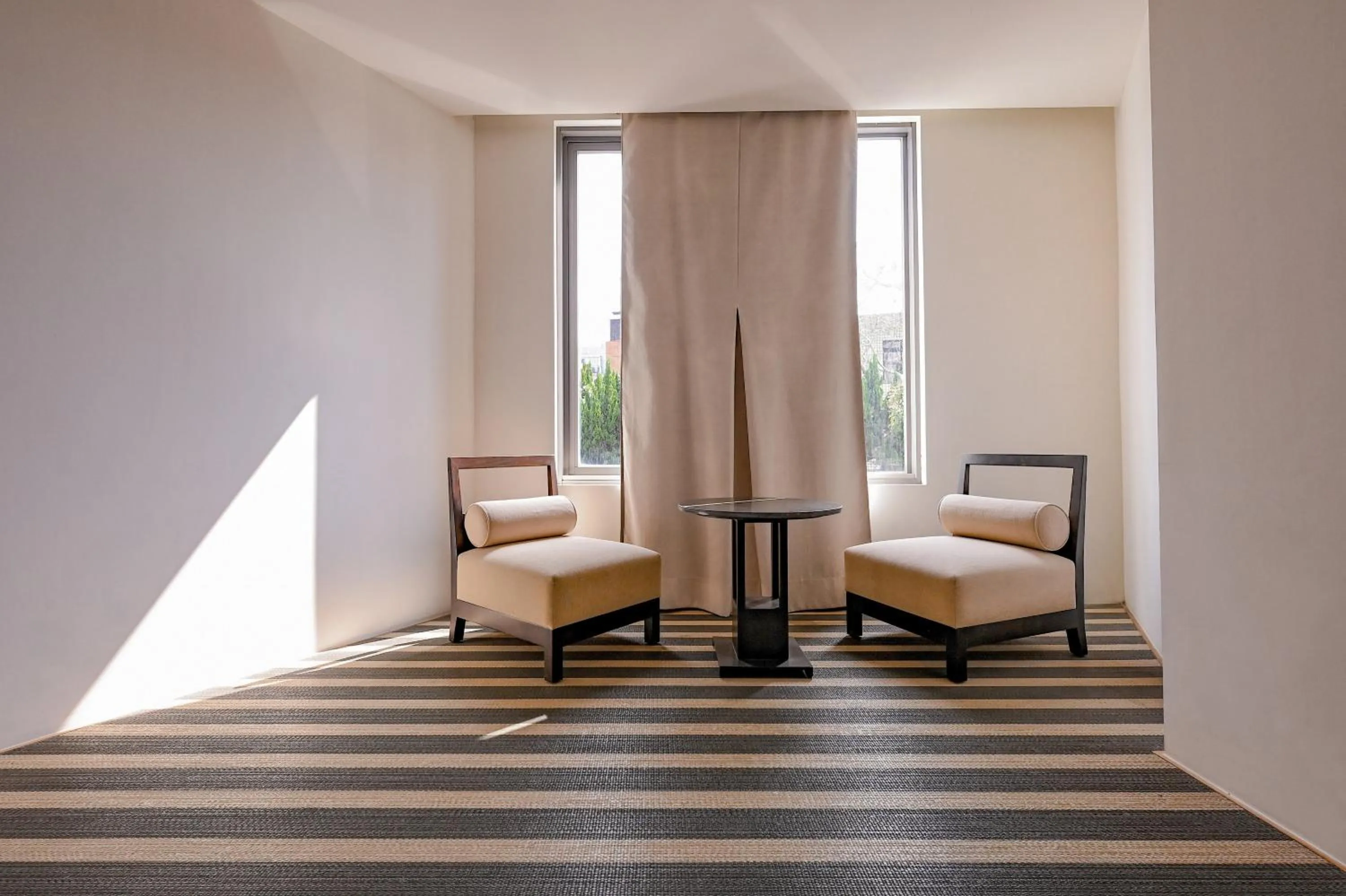 Seating area in CHECK inn SELECT Taipei Yangmingshan