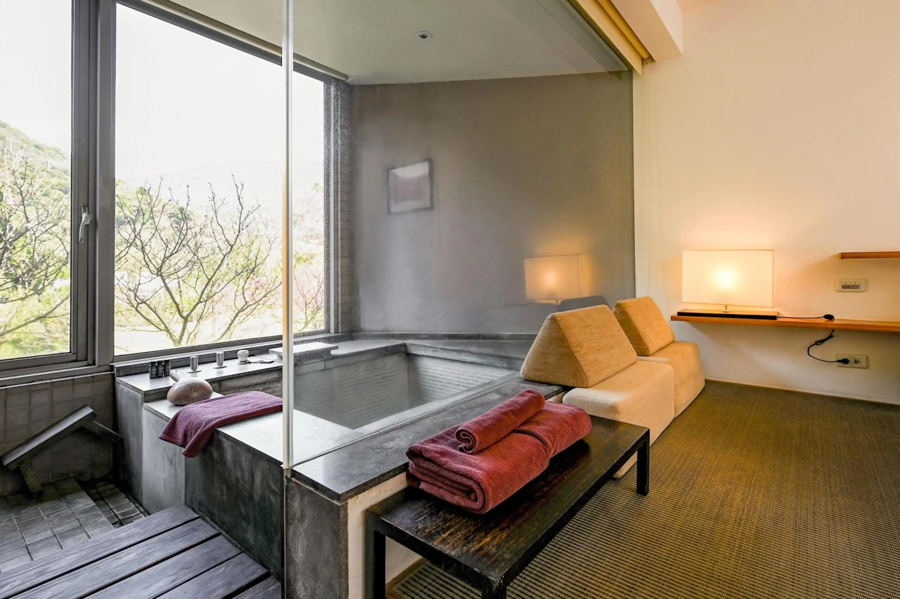 Hot Spring Bath in CHECK inn SELECT Taipei Yangmingshan