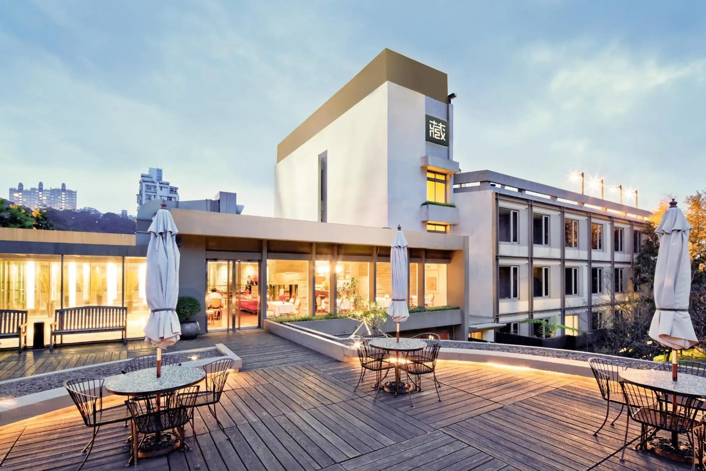 Property building in CHECK inn SELECT Taipei Yangmingshan Property building in CHECK inn SELECT Taipei Yangmingshan