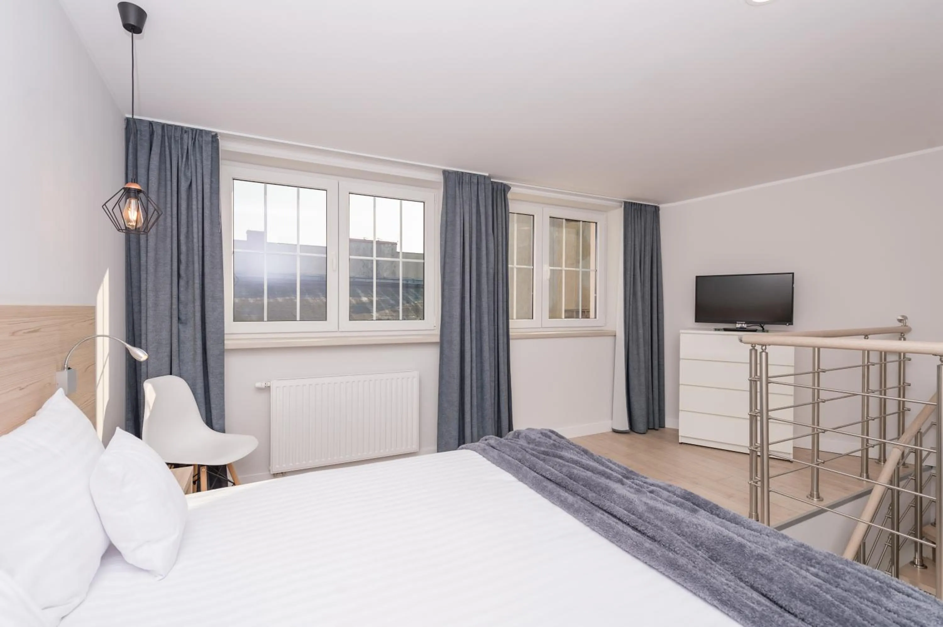 Bedroom, Bed in Apart Avenue 22