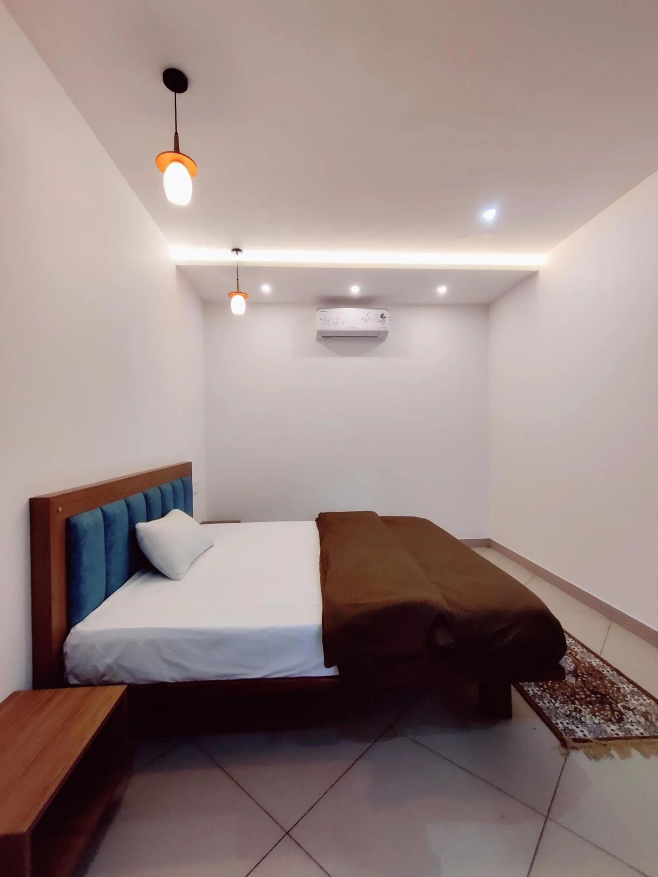 Bedroom, Bed in ExoticaHolidays