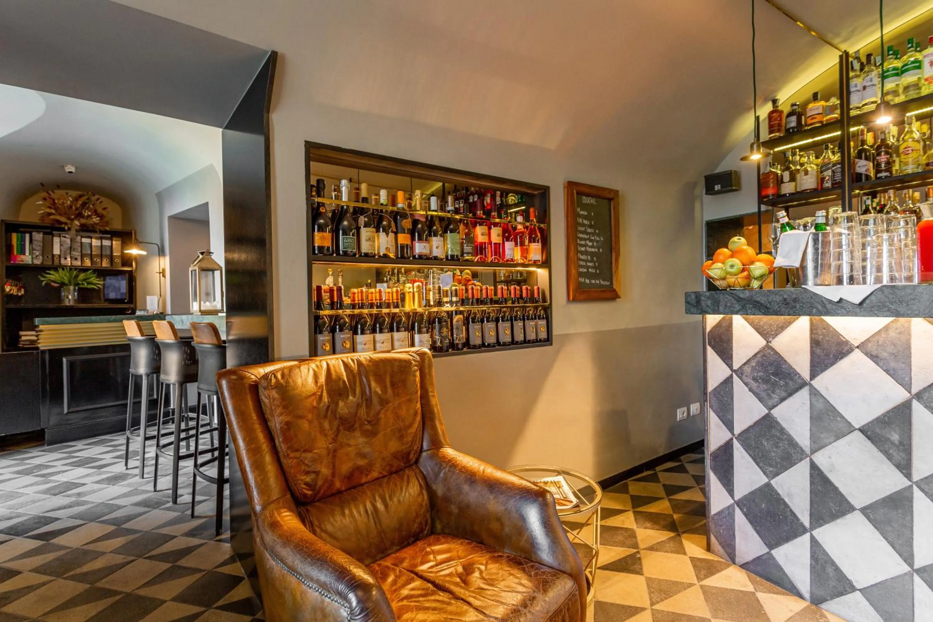 Restaurant/places to eat in Hotel Parrasio