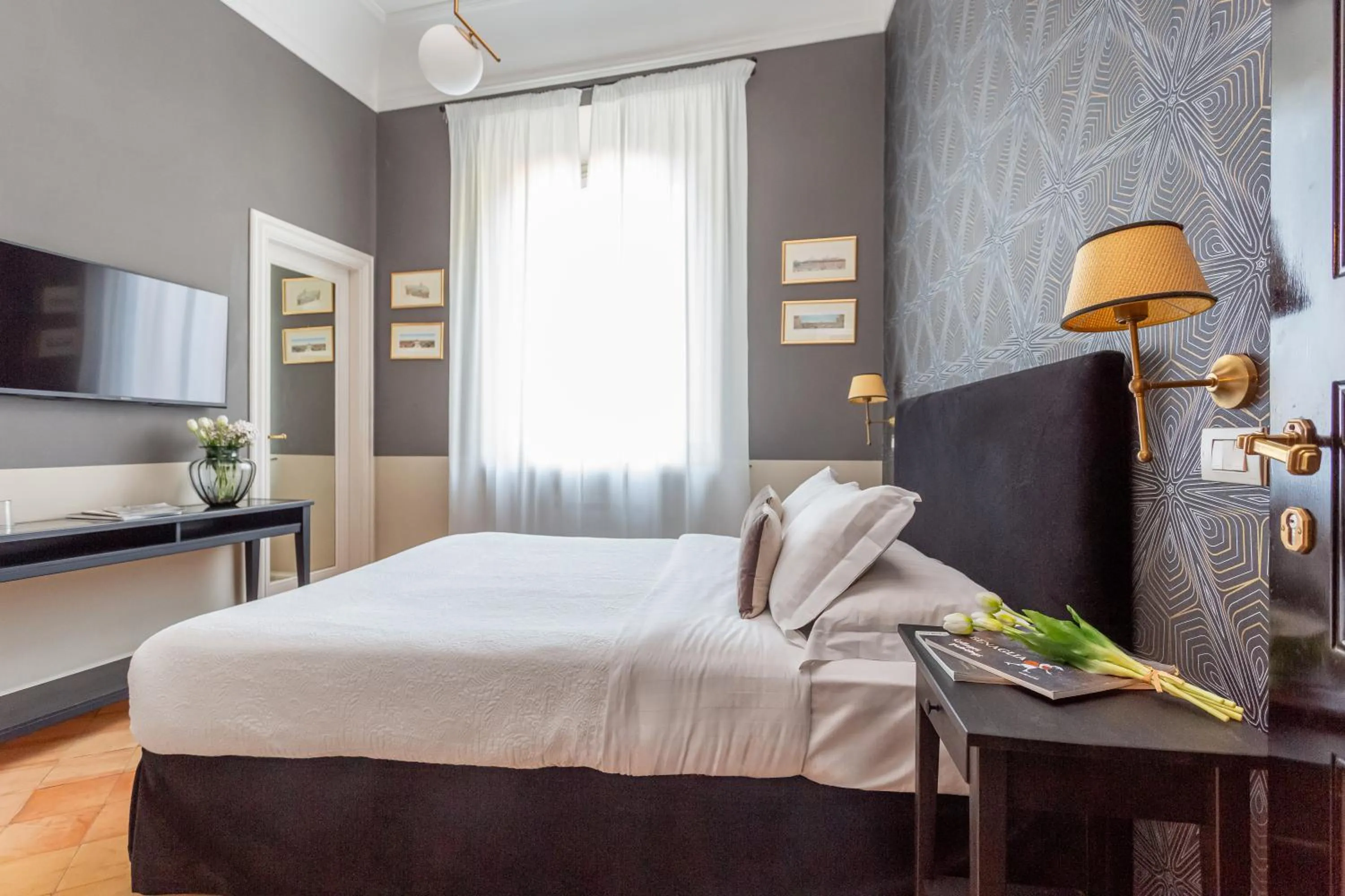 Photo of the whole room, Bed in Hotel Parrasio