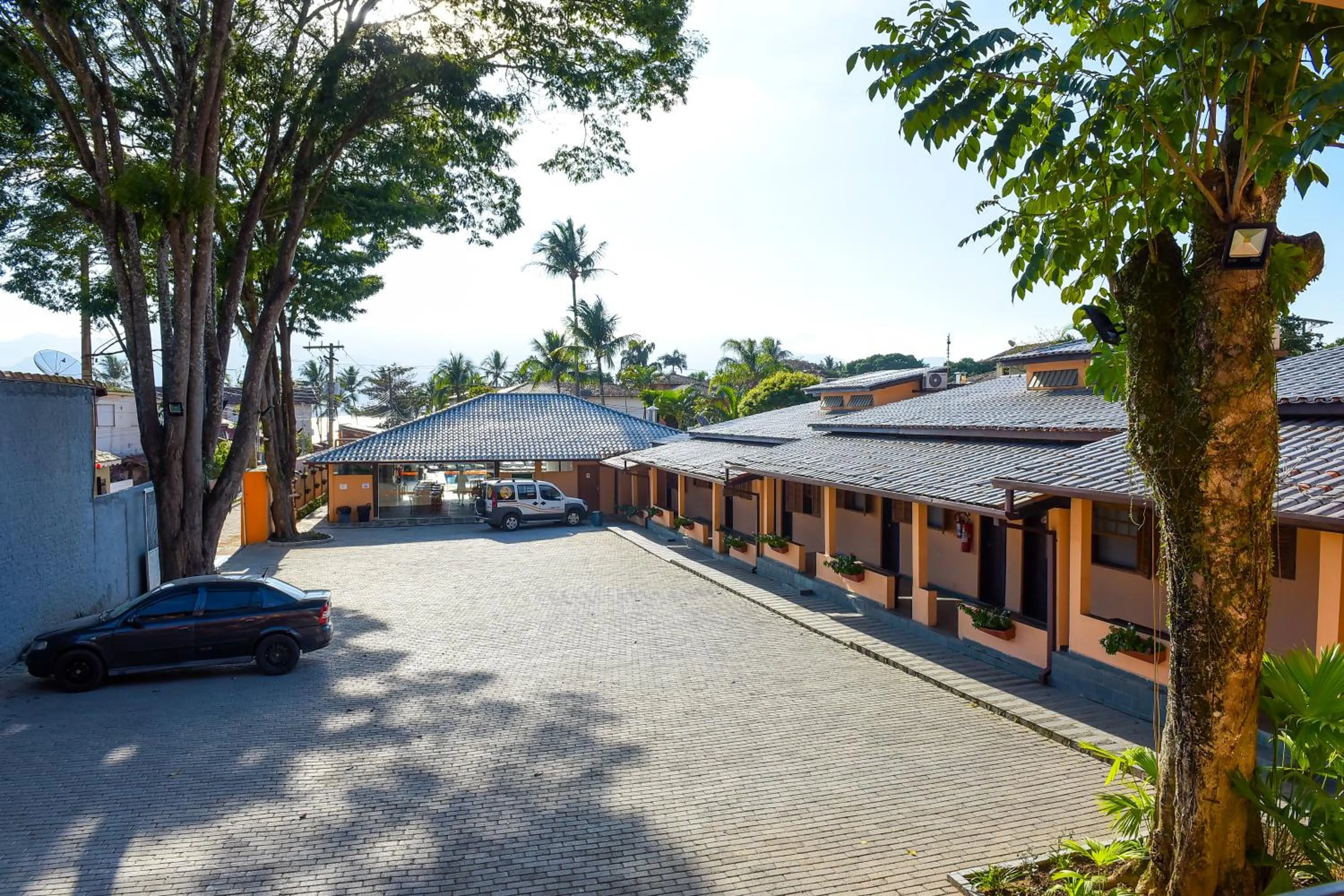 Property building in Recanto das Carpas