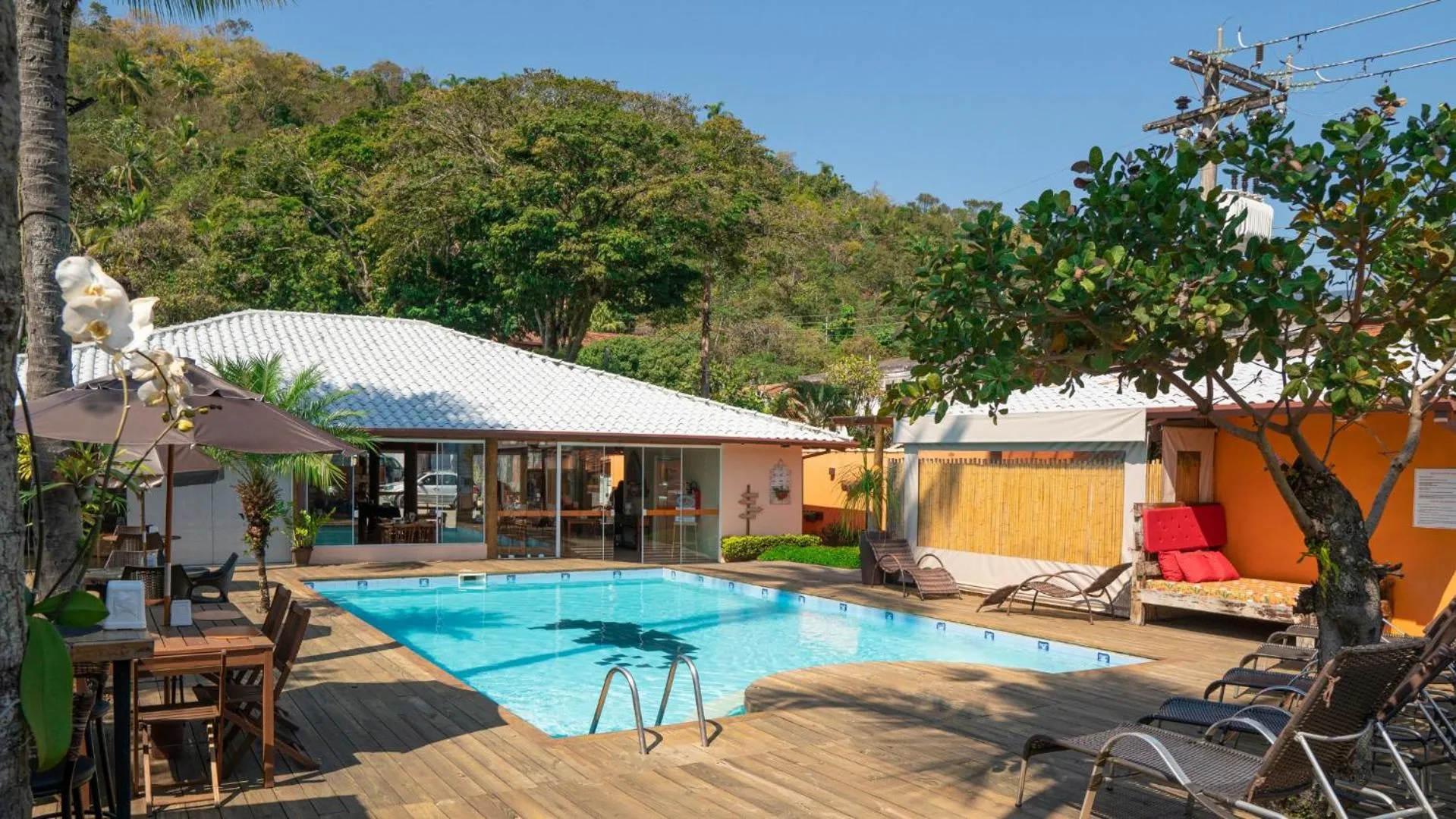 Swimming pool in Recanto das Carpas