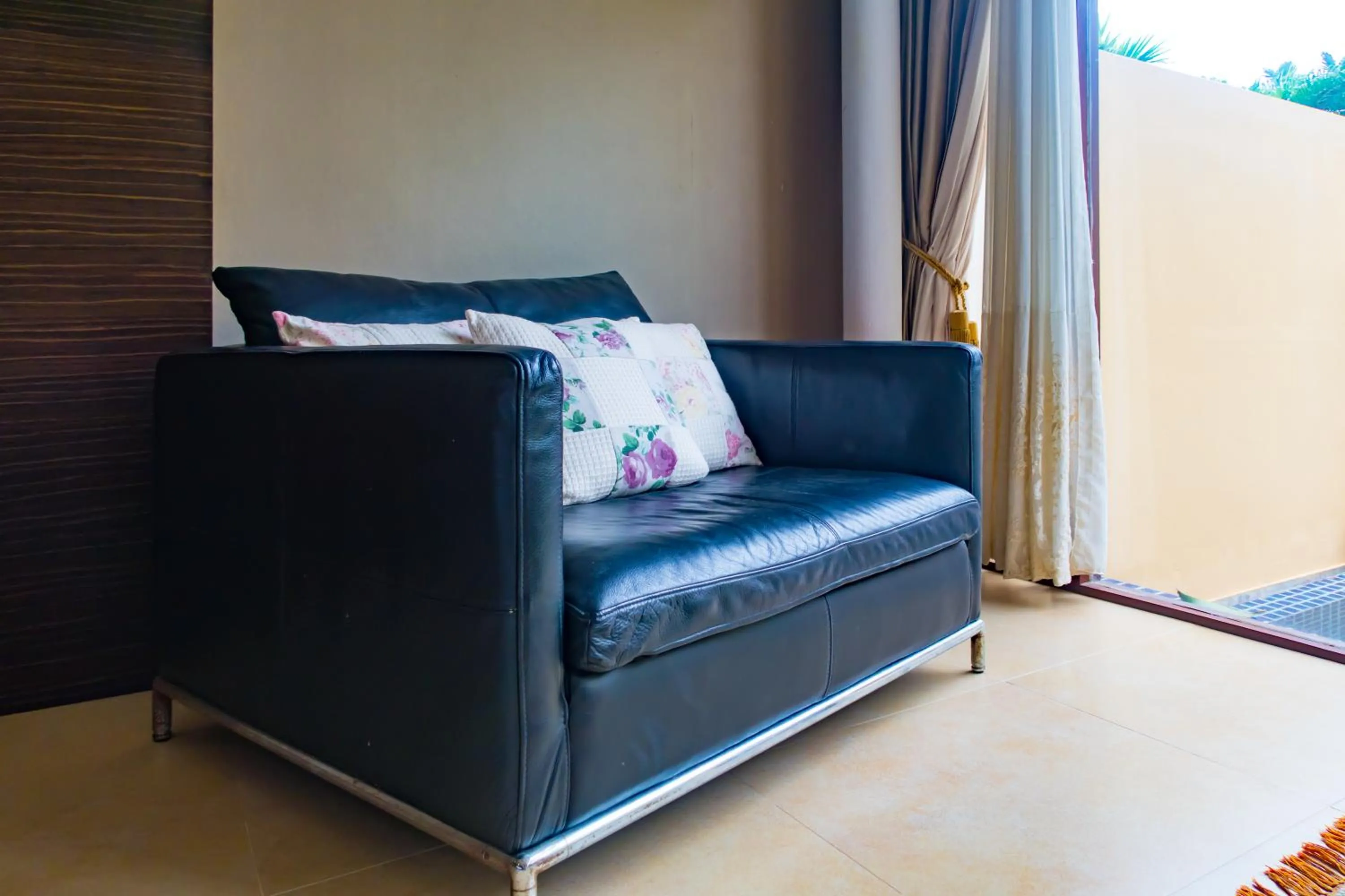 Seating area in Pawanthorn Samui - SHA Plus