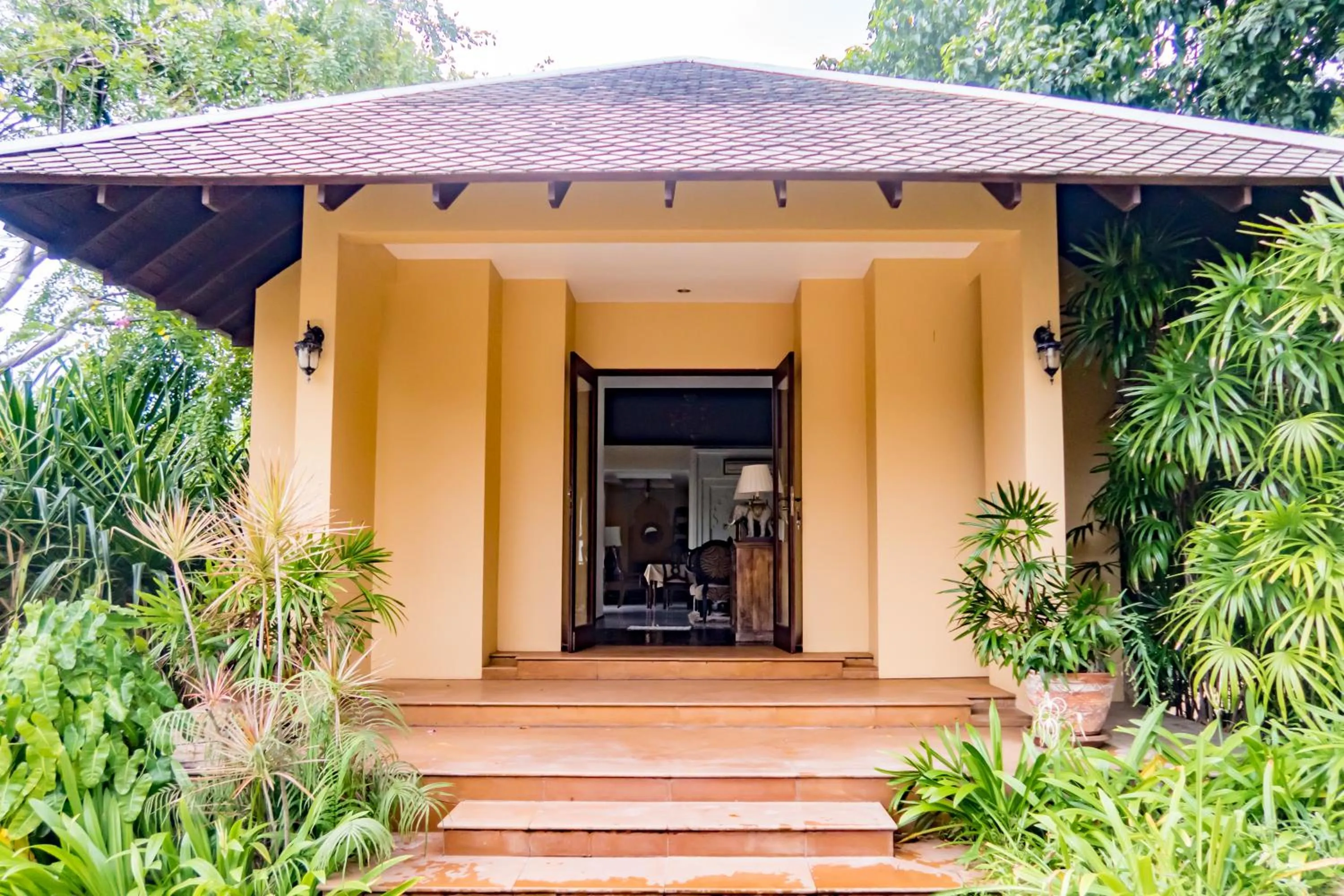 Facade/entrance in Pawanthorn Samui - SHA Plus