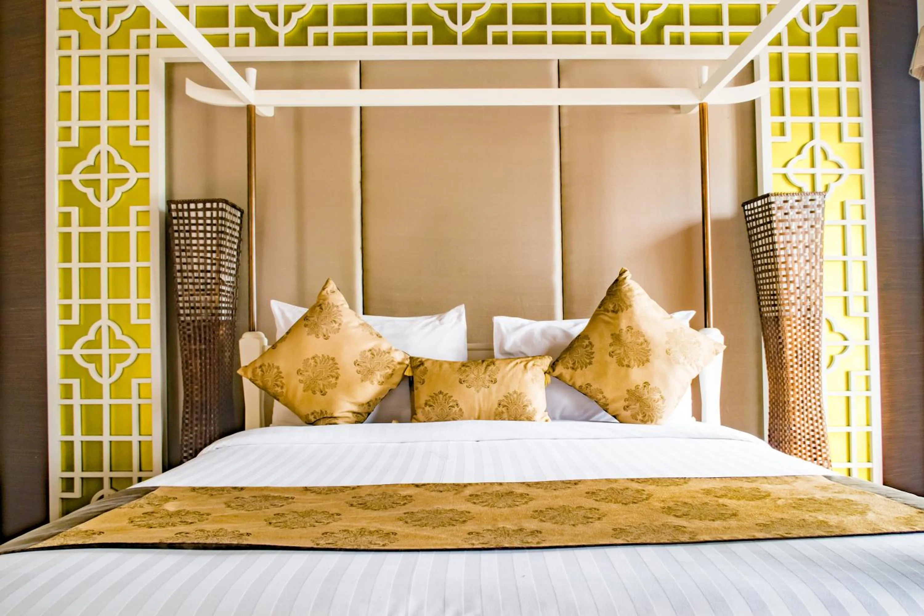Bed in Pawanthorn Samui - SHA Plus