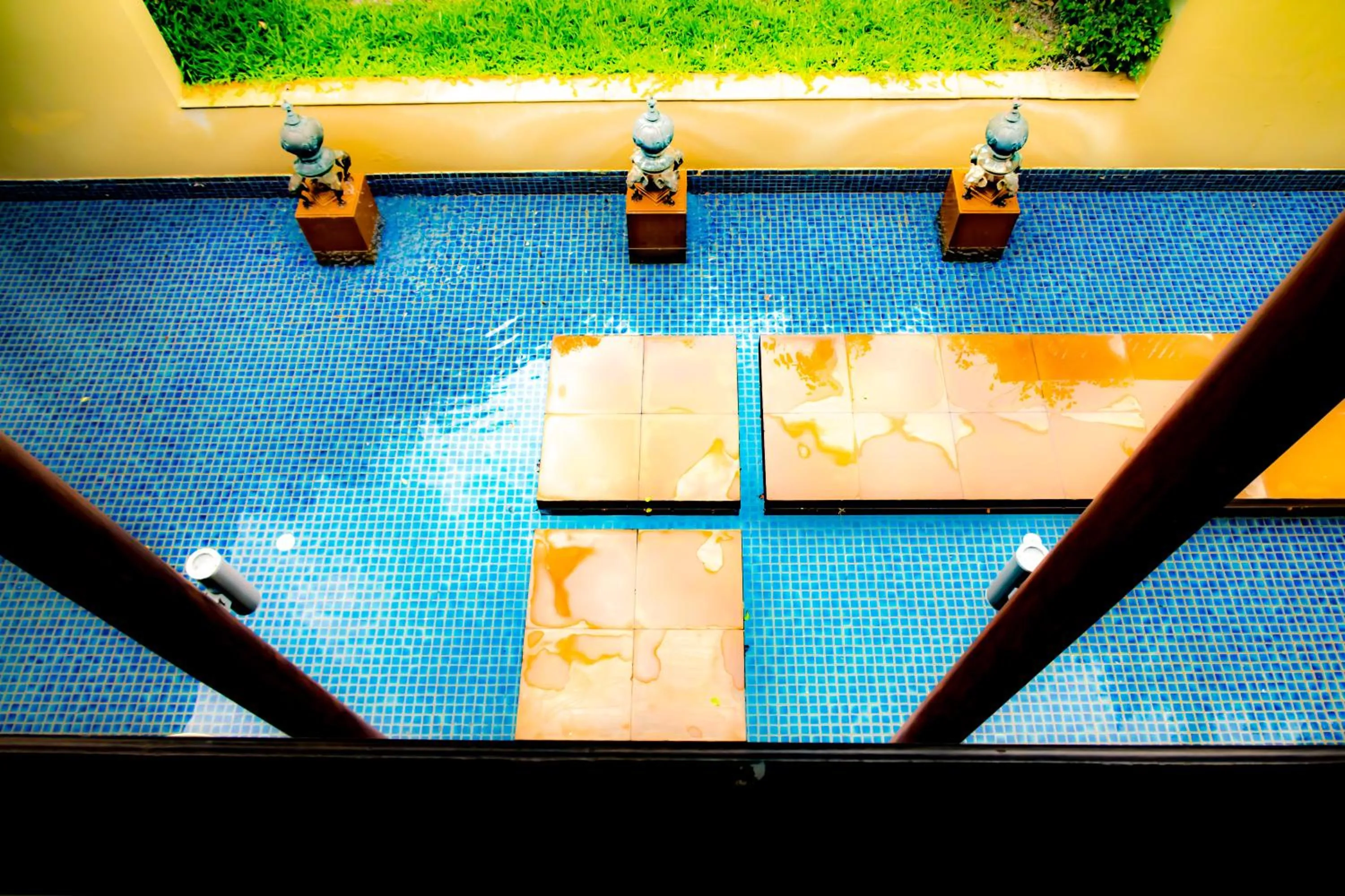 Pool view in Pawanthorn Samui - SHA Plus