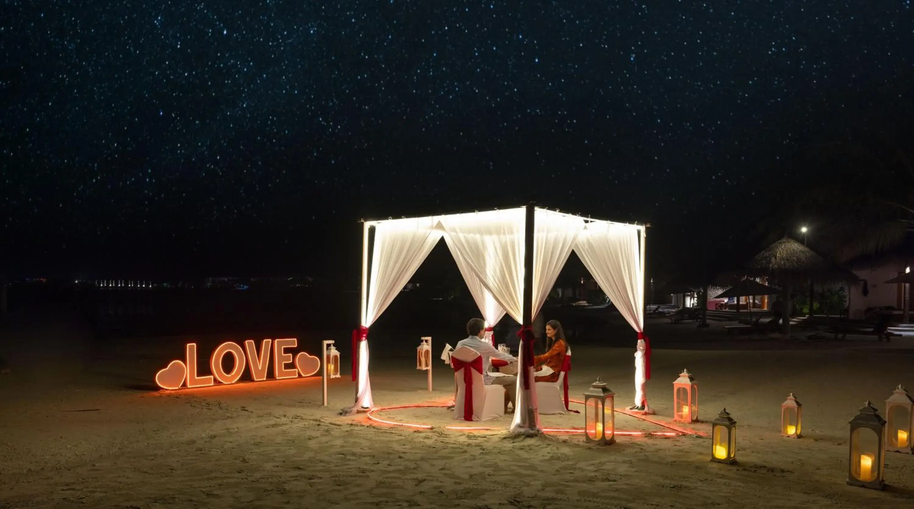 Restaurant/places to eat in Cinnamon Dhonveli Maldives - Free One-Way Speedboat and 02 Kids Under 12 Stay & Dine Free Restaurant/places to eat in Cinnamon Dhonveli Maldives - Free One-Way Speedboat and 02 Kids Under 12 Stay & Dine Free