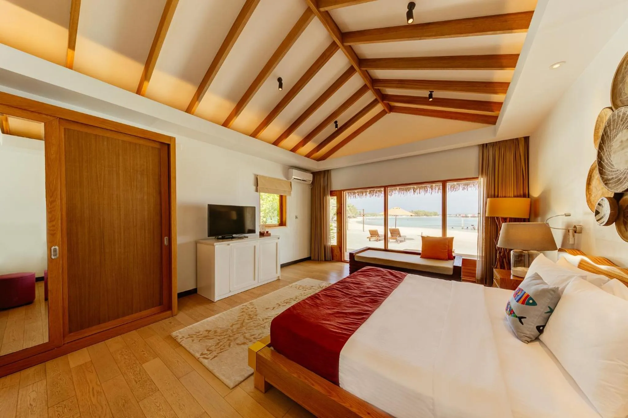 TV and multimedia, Bed in Cinnamon Dhonveli Maldives - Free One-Way Speedboat and 02 Kids Under 12 Stay & Dine Free