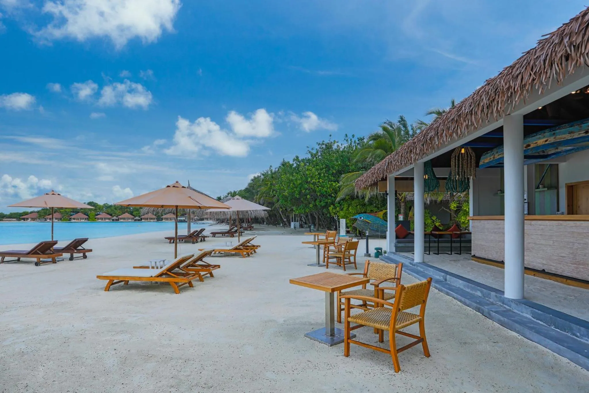 Lounge or bar in Cinnamon Dhonveli Maldives