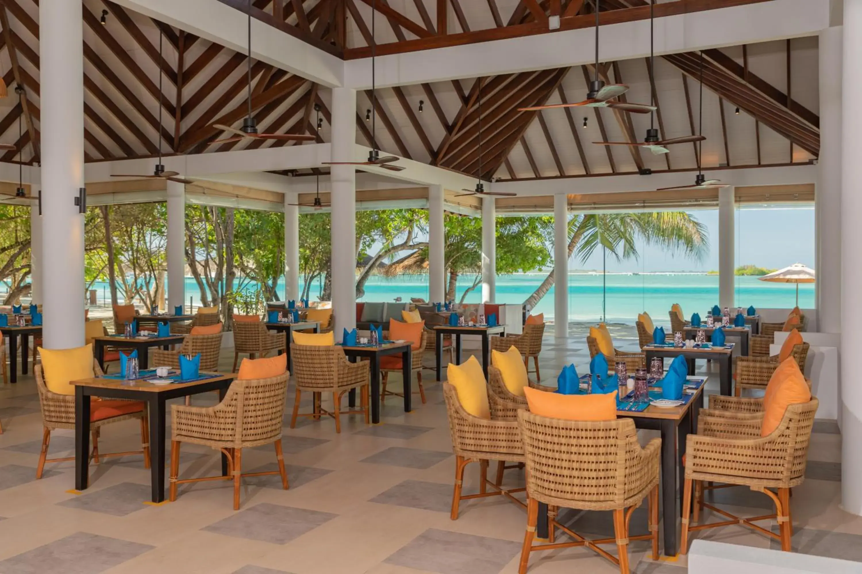 Restaurant/places to eat in Cinnamon Dhonveli Maldives - Free One-Way Speedboat and 02 Kids Under 12 Stay & Dine Free Restaurant/places to eat in Cinnamon Dhonveli Maldives - Free One-Way Speedboat and 02 Kids Under 12 Stay & Dine Free