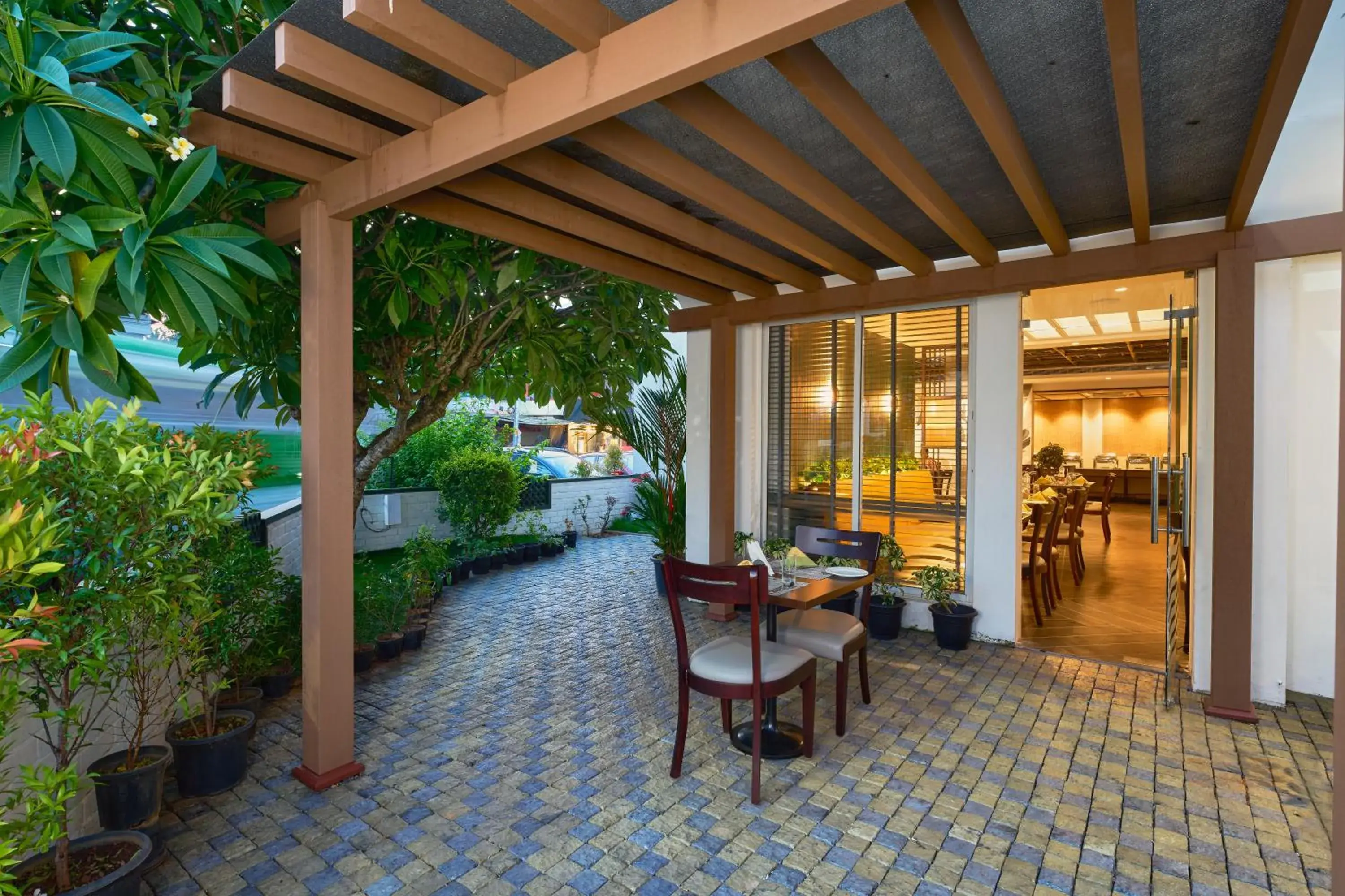 Restaurant/places to eat in Abad Fort Restaurant/places to eat in Abad Fort