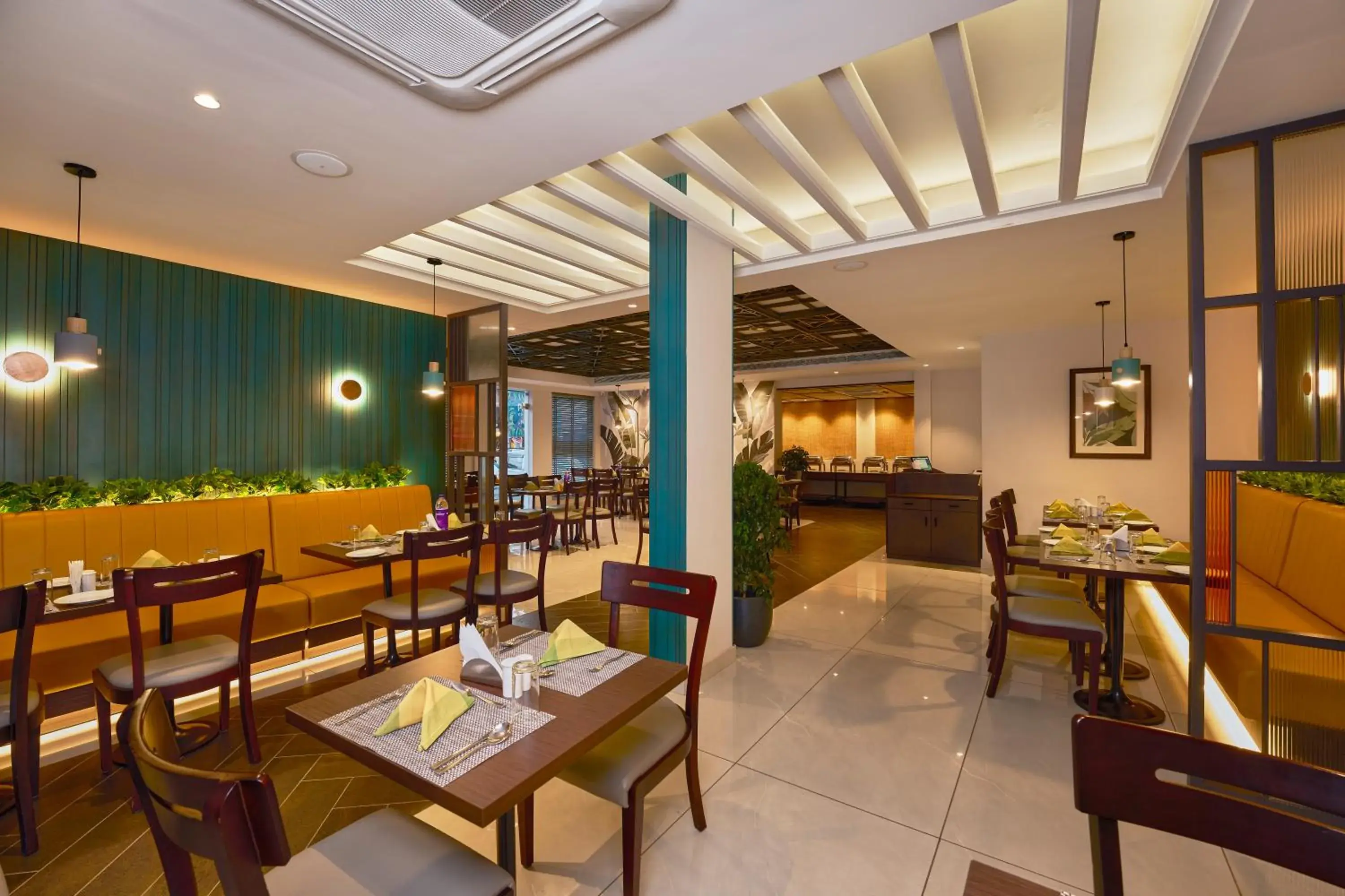 Restaurant/places to eat in Abad Fort Restaurant/places to eat in Abad Fort