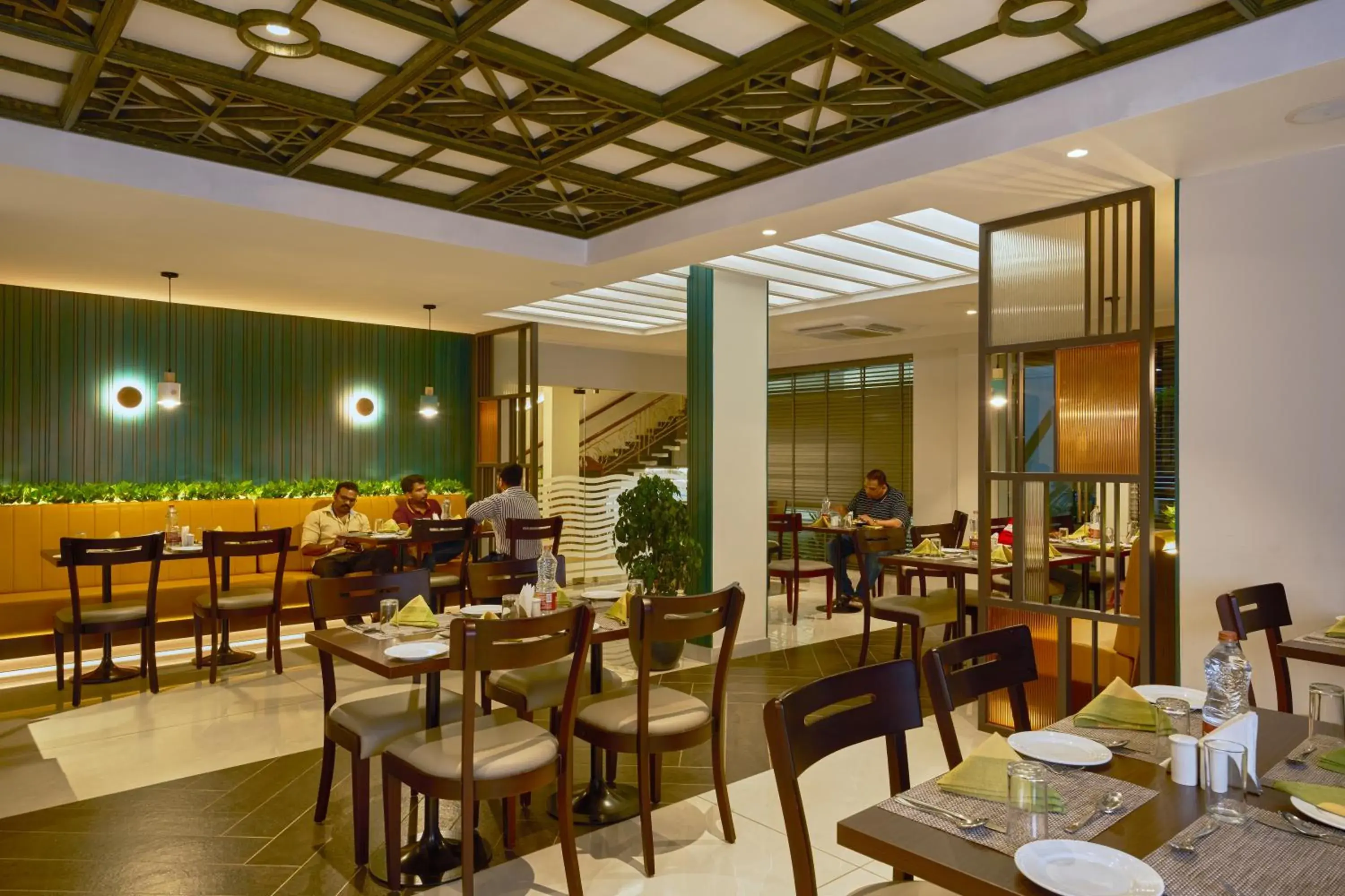 Restaurant/places to eat in Abad Fort Restaurant/places to eat in Abad Fort