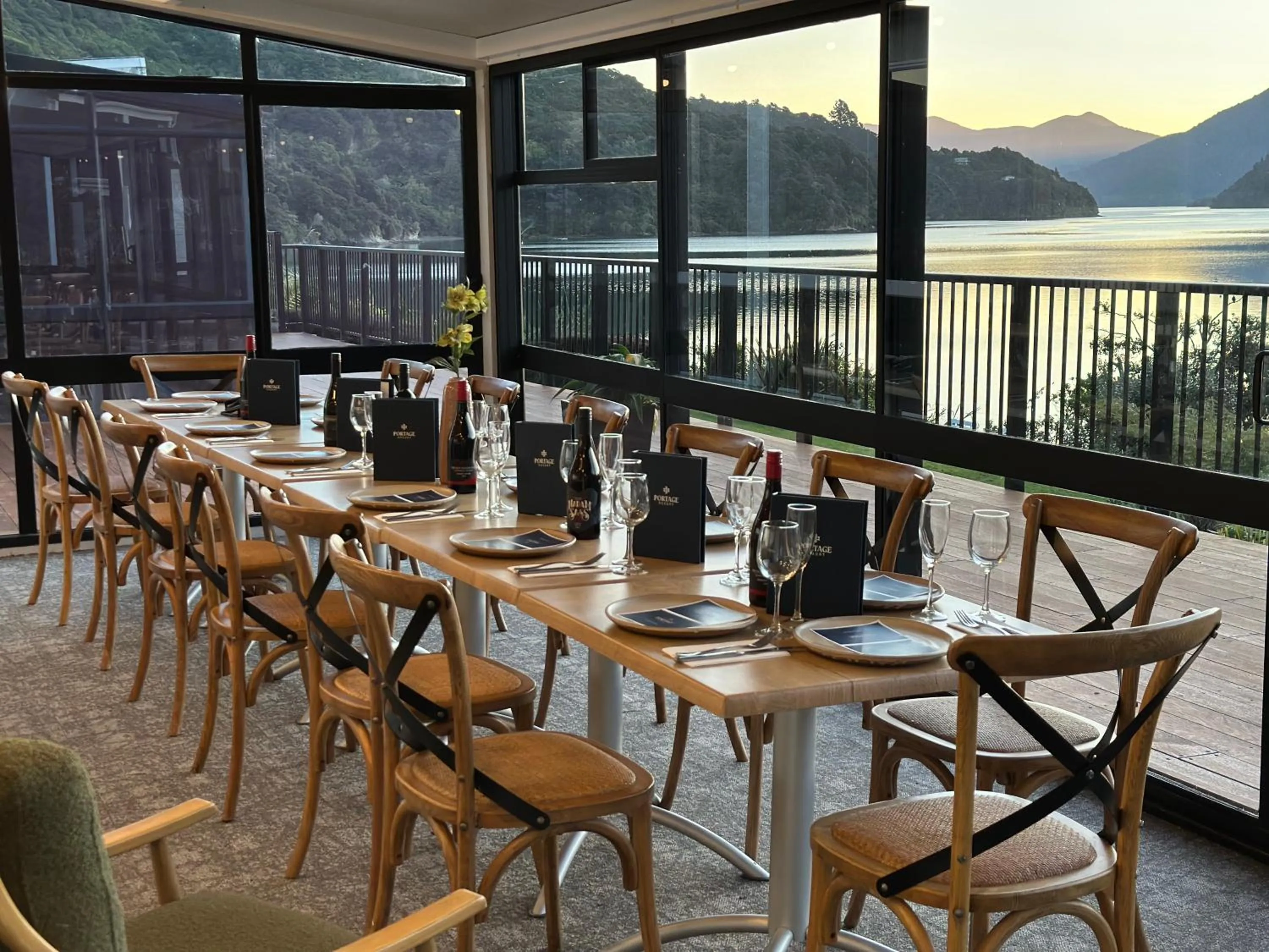 Restaurant/places to eat in The Portage Resort