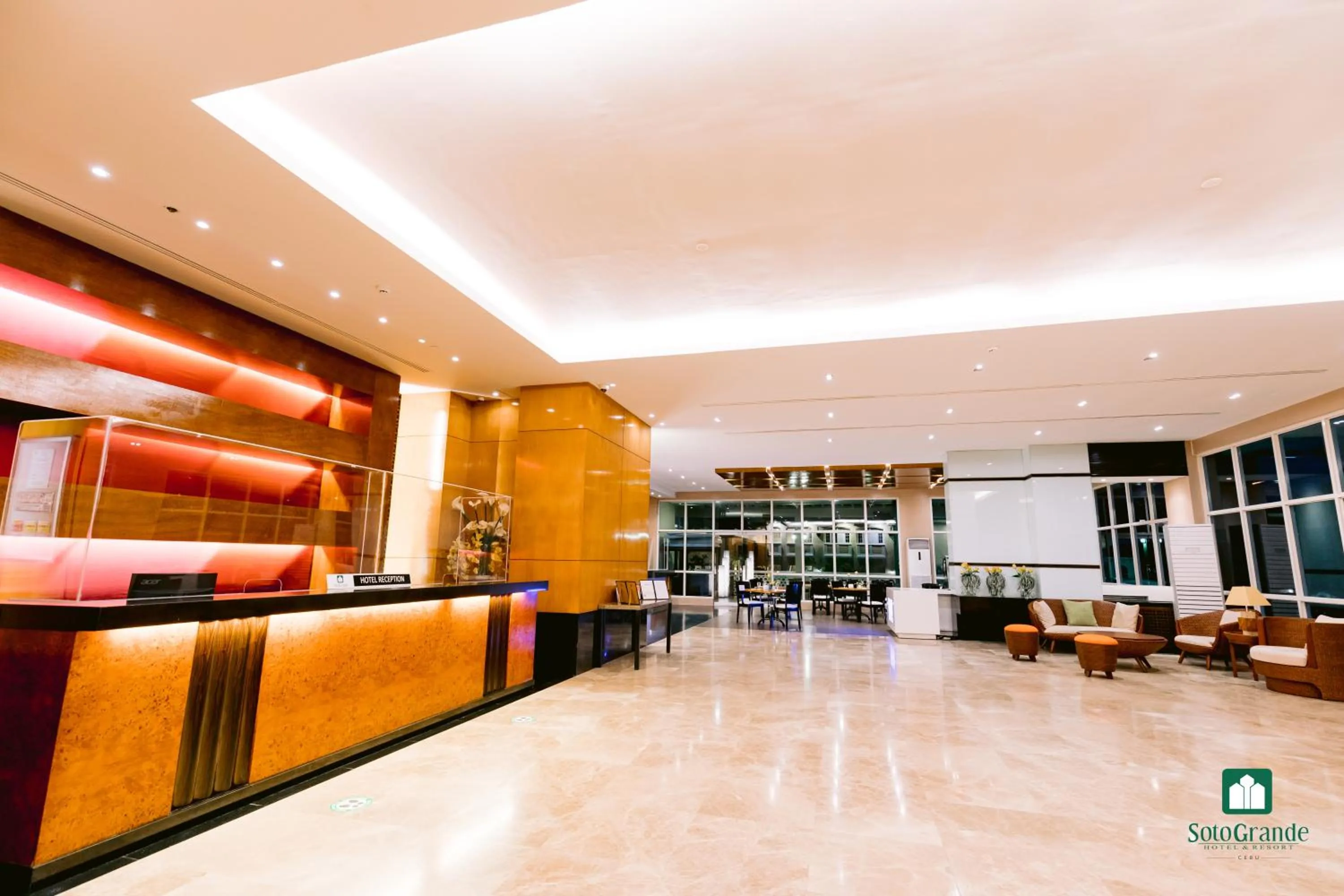 Lobby or reception in Sotogrande Hotel and Resort