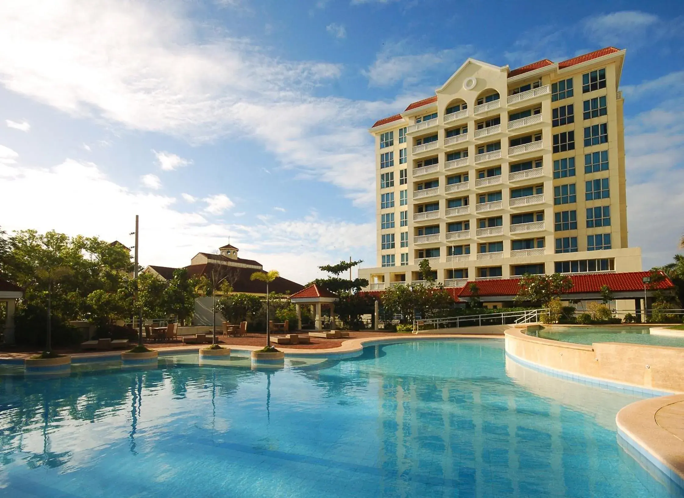 Property building in Sotogrande Hotel and Resort Property building in Sotogrande Hotel and Resort