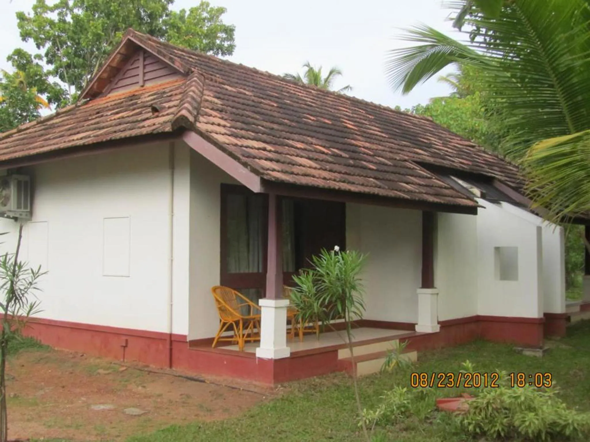 Property building in Abad Turtle Beach