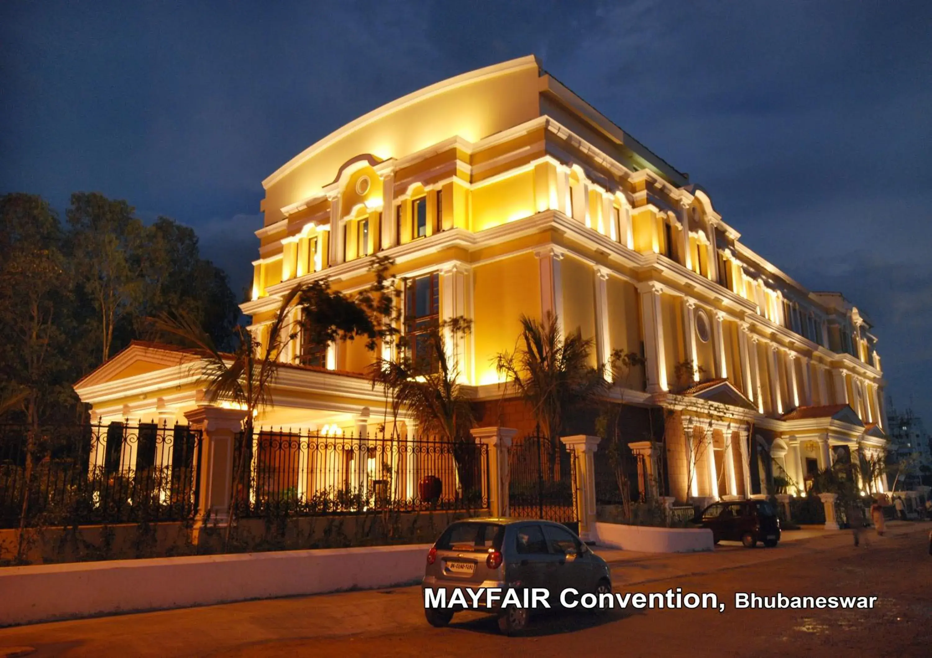 Property building in Mayfair Convention Property building in Mayfair Convention