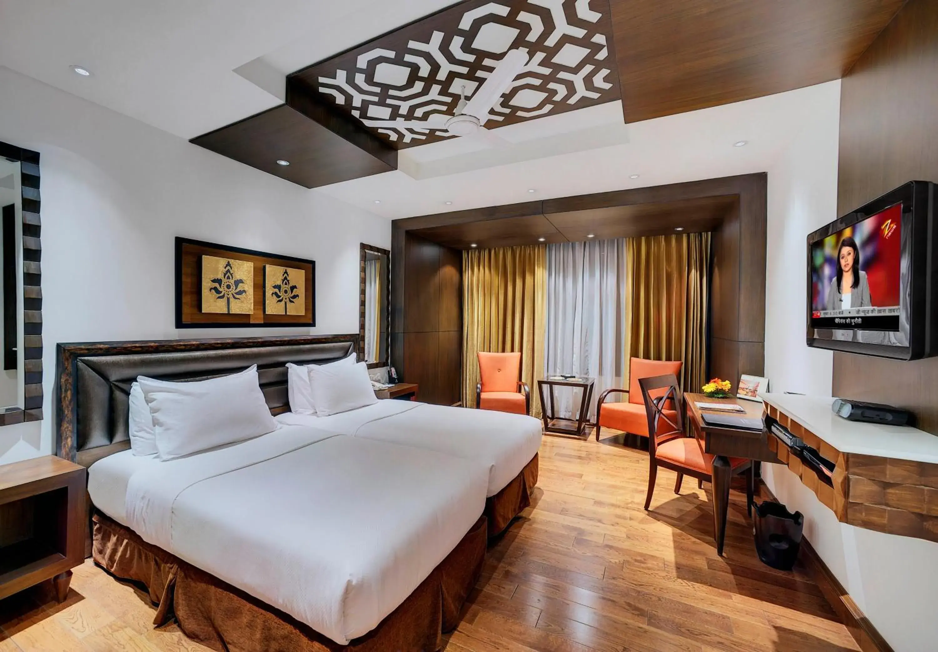 Photo of the whole room, Bed in Mayfair Convention Photo of the whole room, Bed in Mayfair Convention