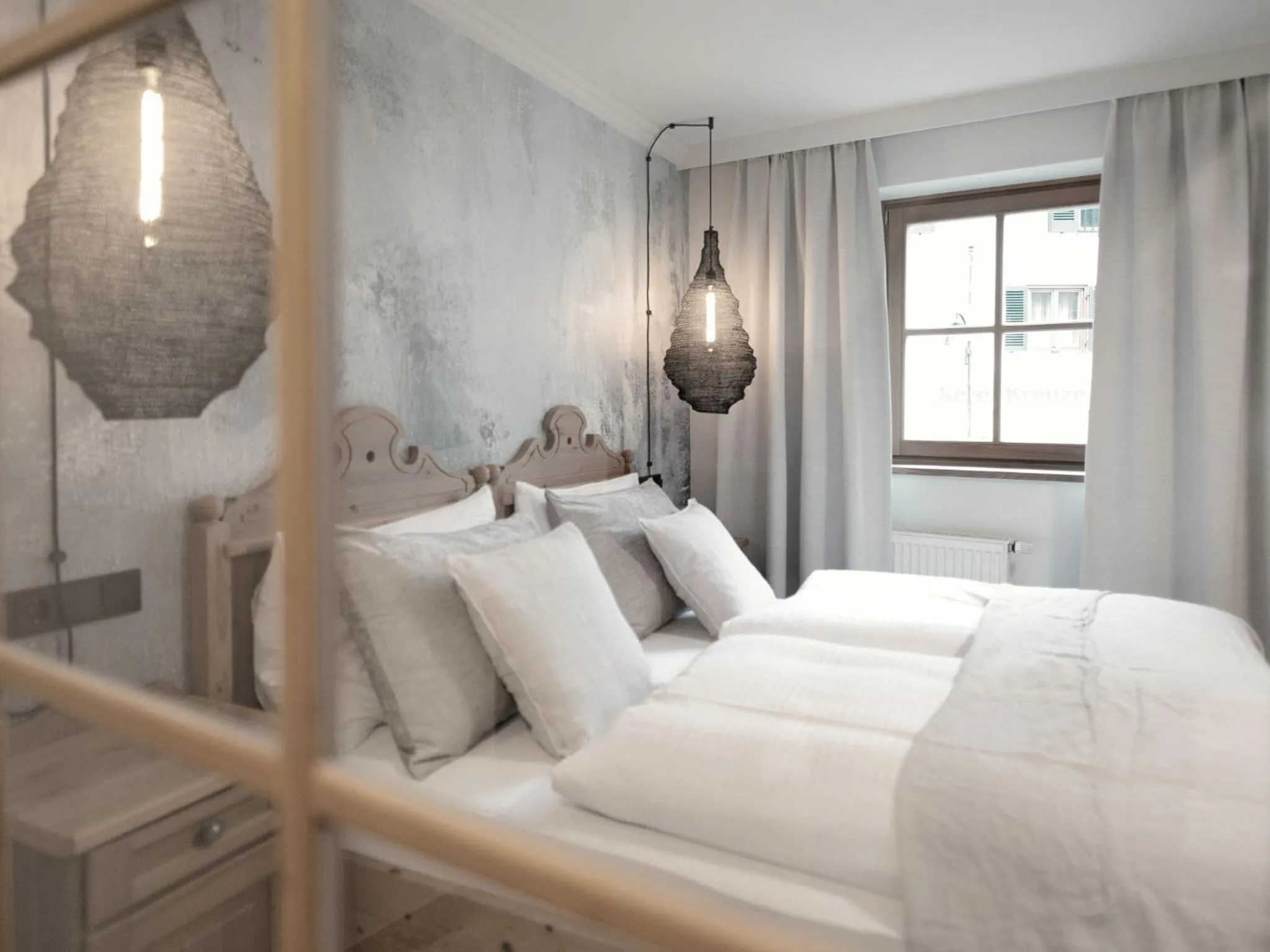 Photo of the whole room, Bed in Berg-Leben