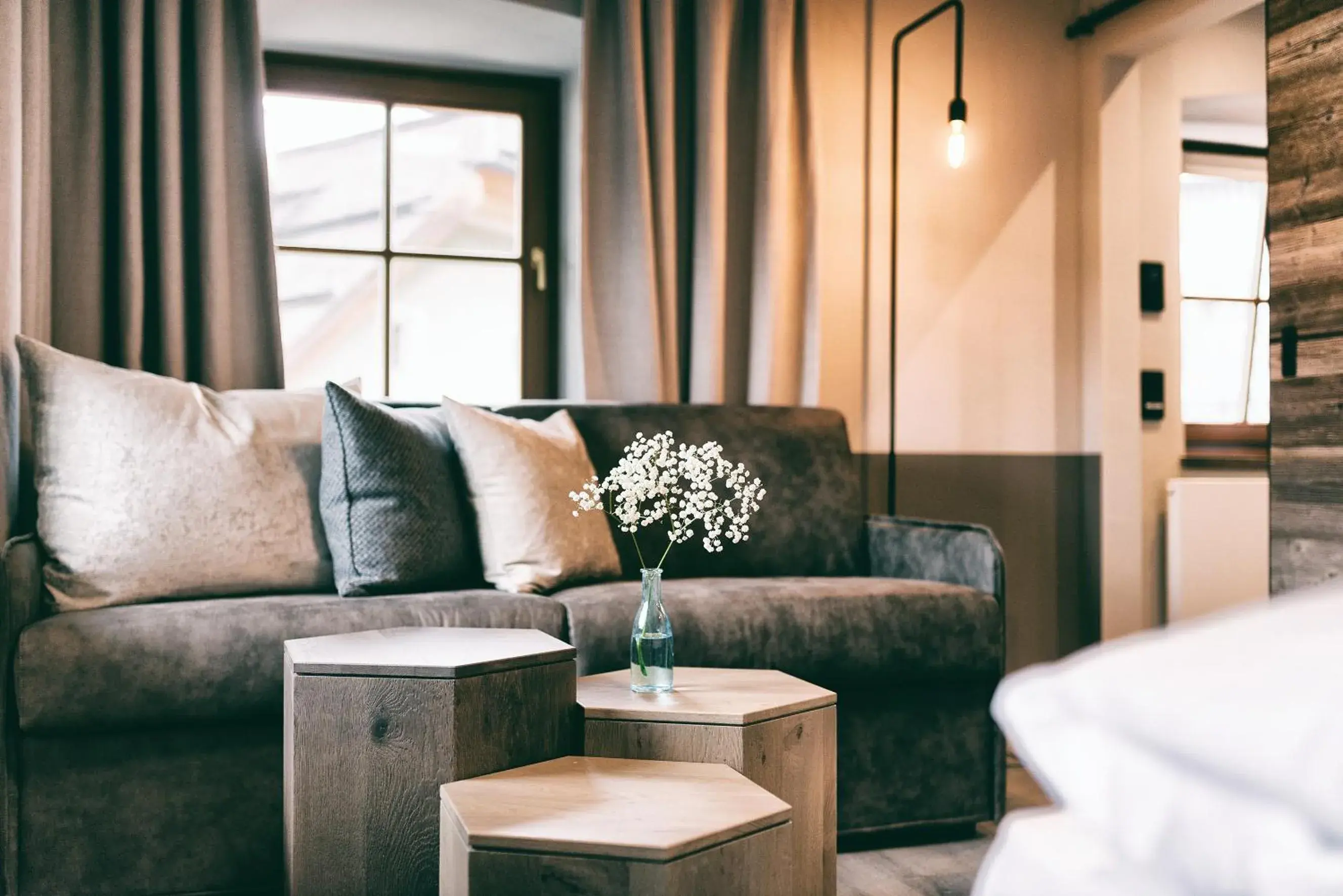 Life Style Family Room in Berg-Leben Life Style Family Room in Berg-Leben