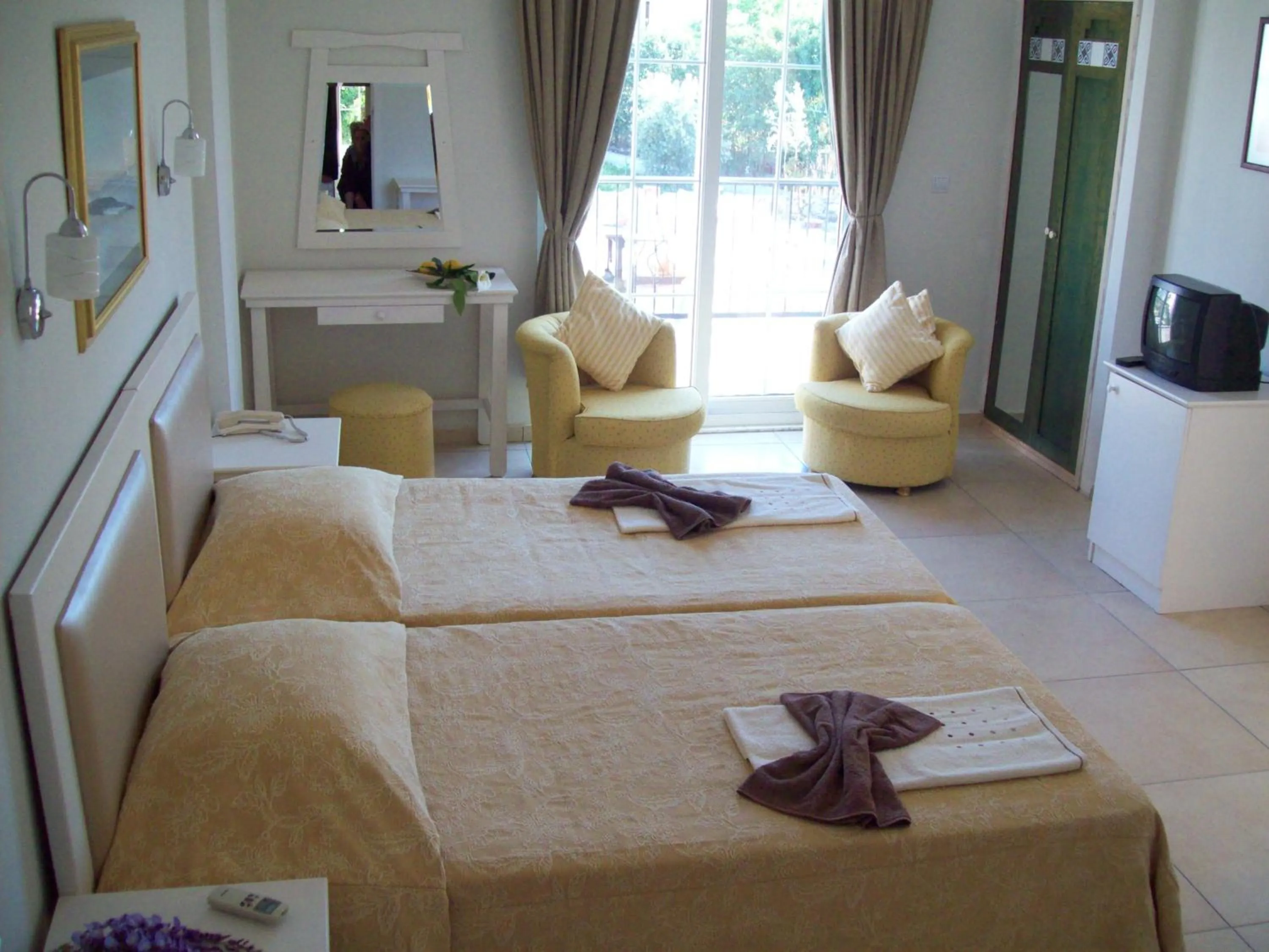 Photo of the whole room, Bed in Hotel Vanilla